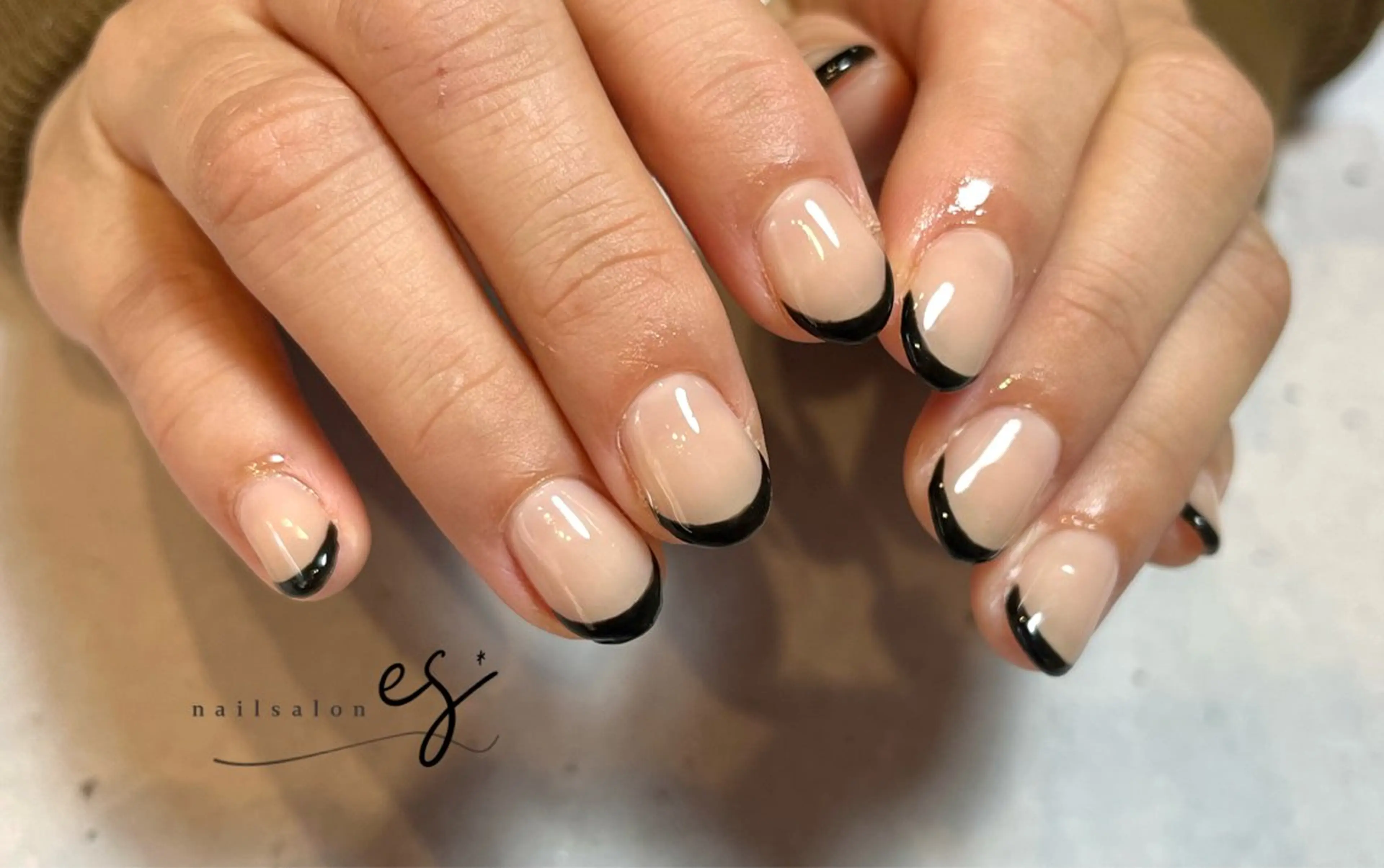 ネイル nailsalon esのネイルデザイン