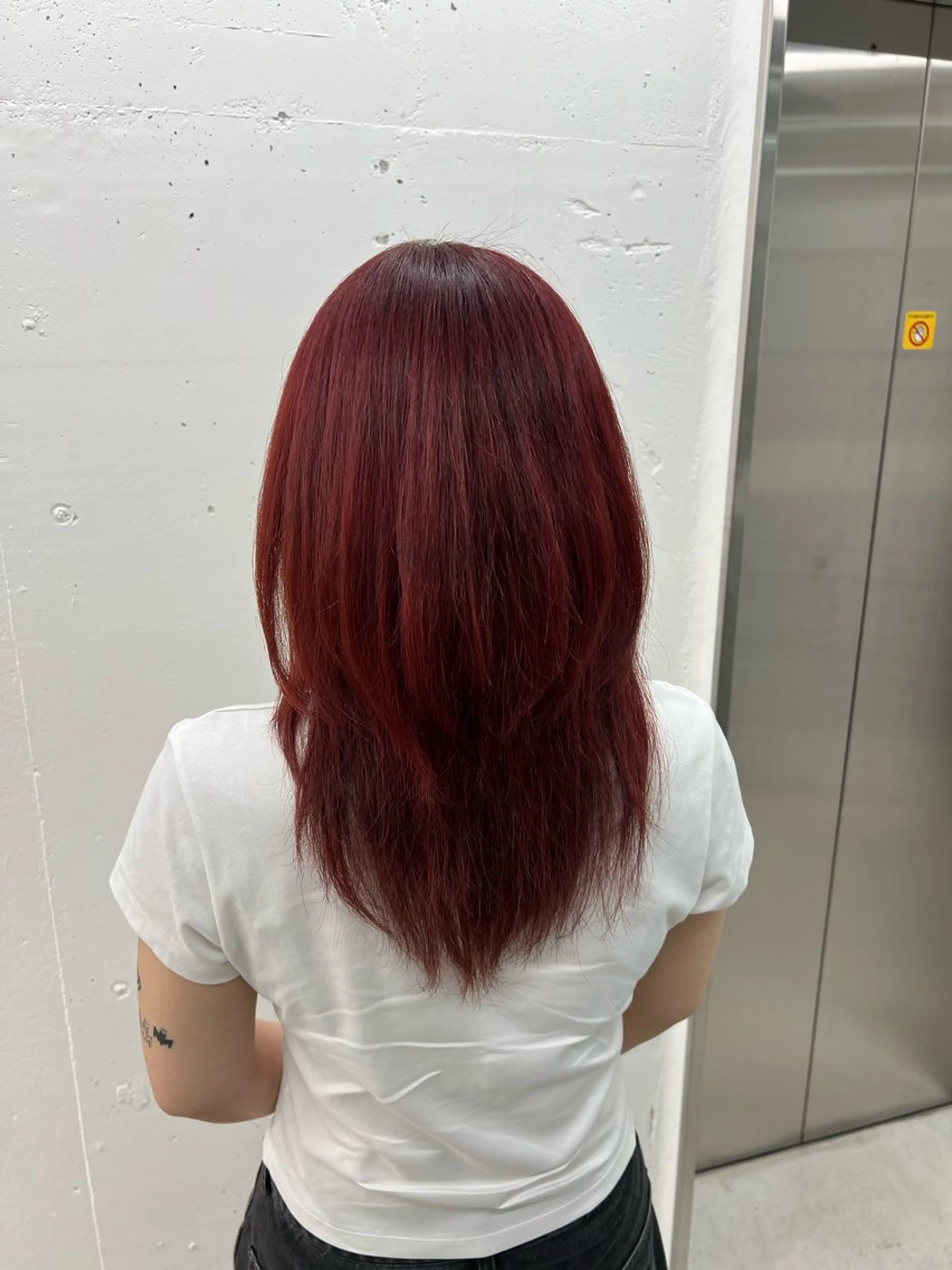 ミディアム カラー ブリーチ レッドカラー ヘアカラー あすか JILLSTUDIOのヘアスタイル