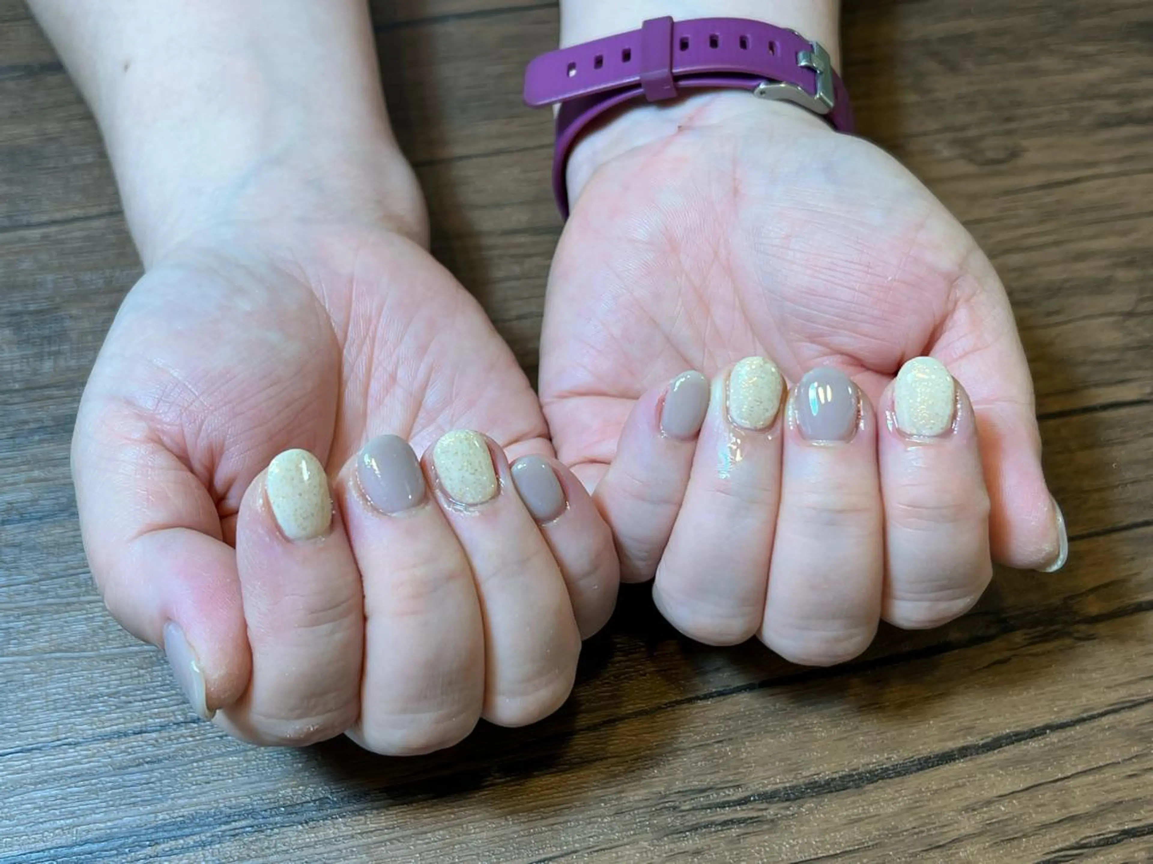 ネイル ハンドネイル HENRIETTA NAILSALONのネイルデザイン