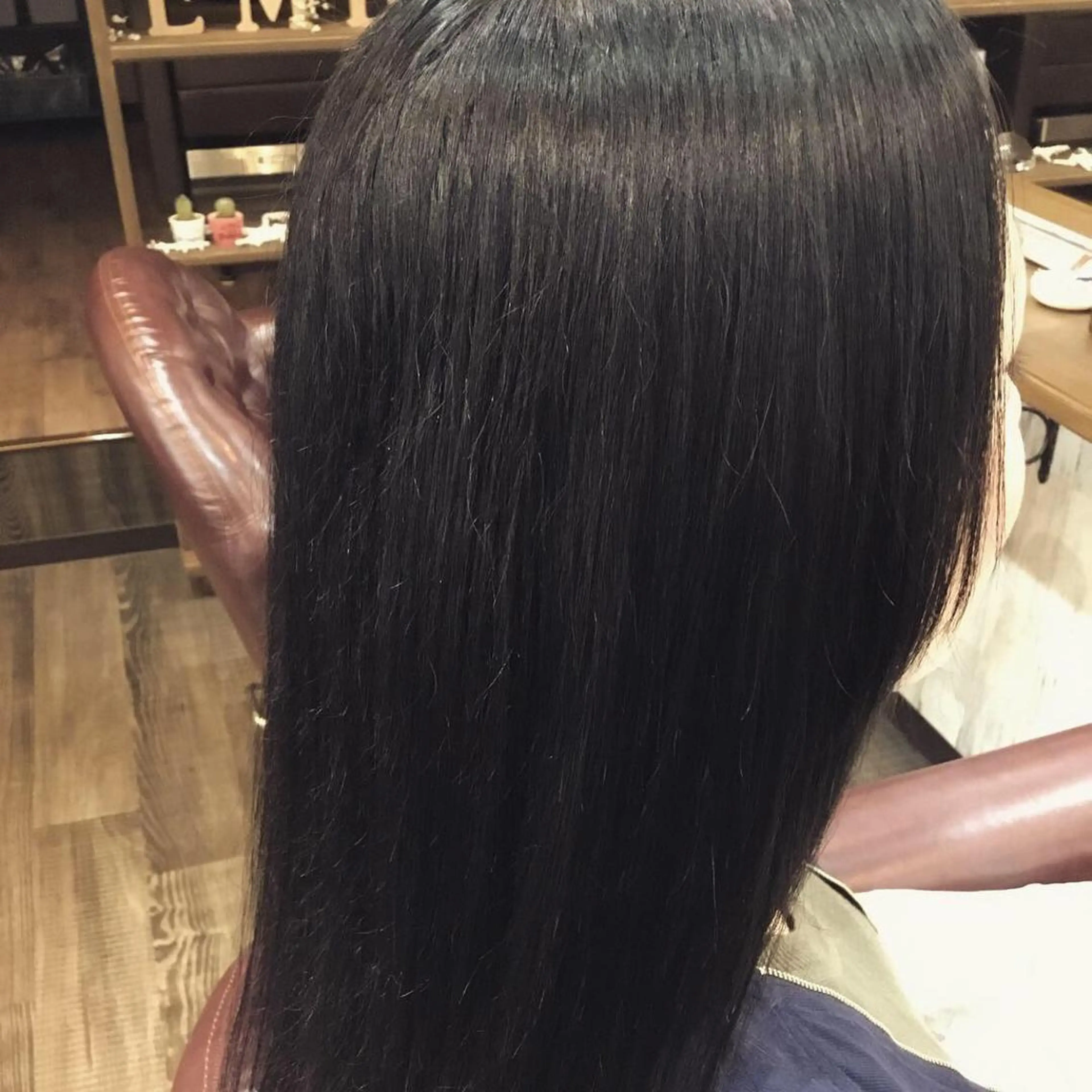 セミロング カラー パーマ embrace エンブレイスのヘアスタイル