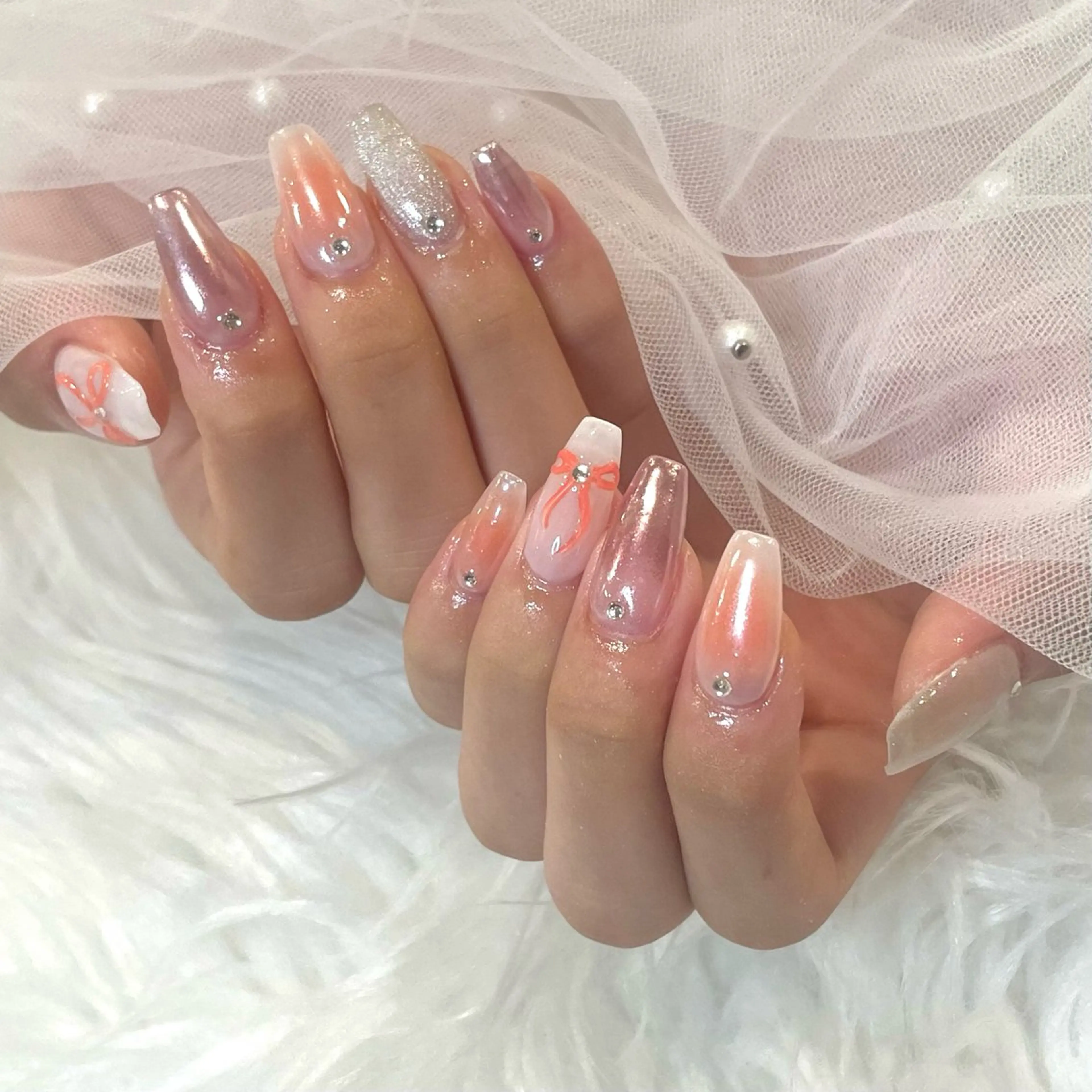 ネイル マグネットネイル ミラーネイル nailsalon Moa【モア】所属・yurika 🌷.*･ﾟのネイルデザイン