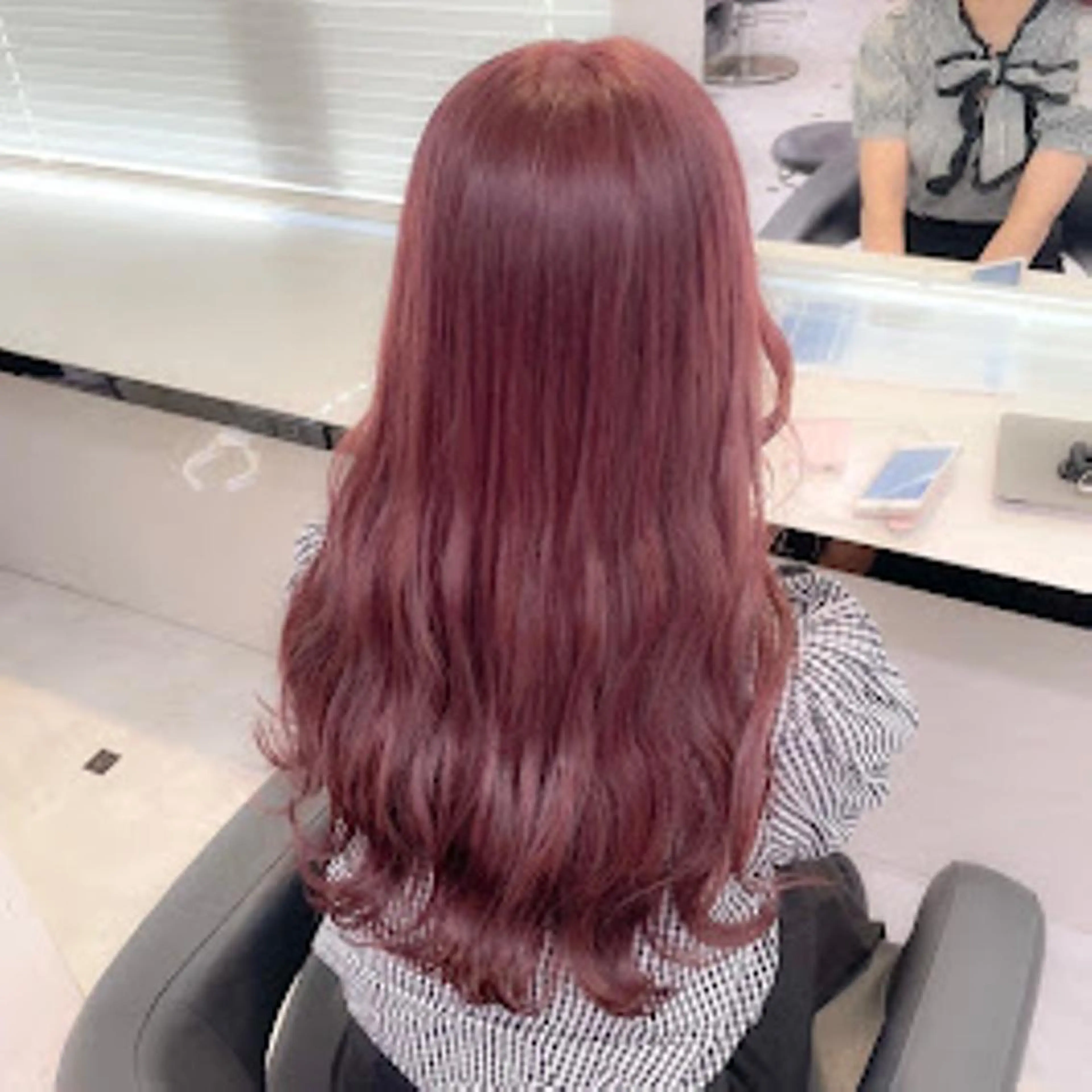 カラー 🪞［公式］ UNITED横浜🪞のヘアスタイル