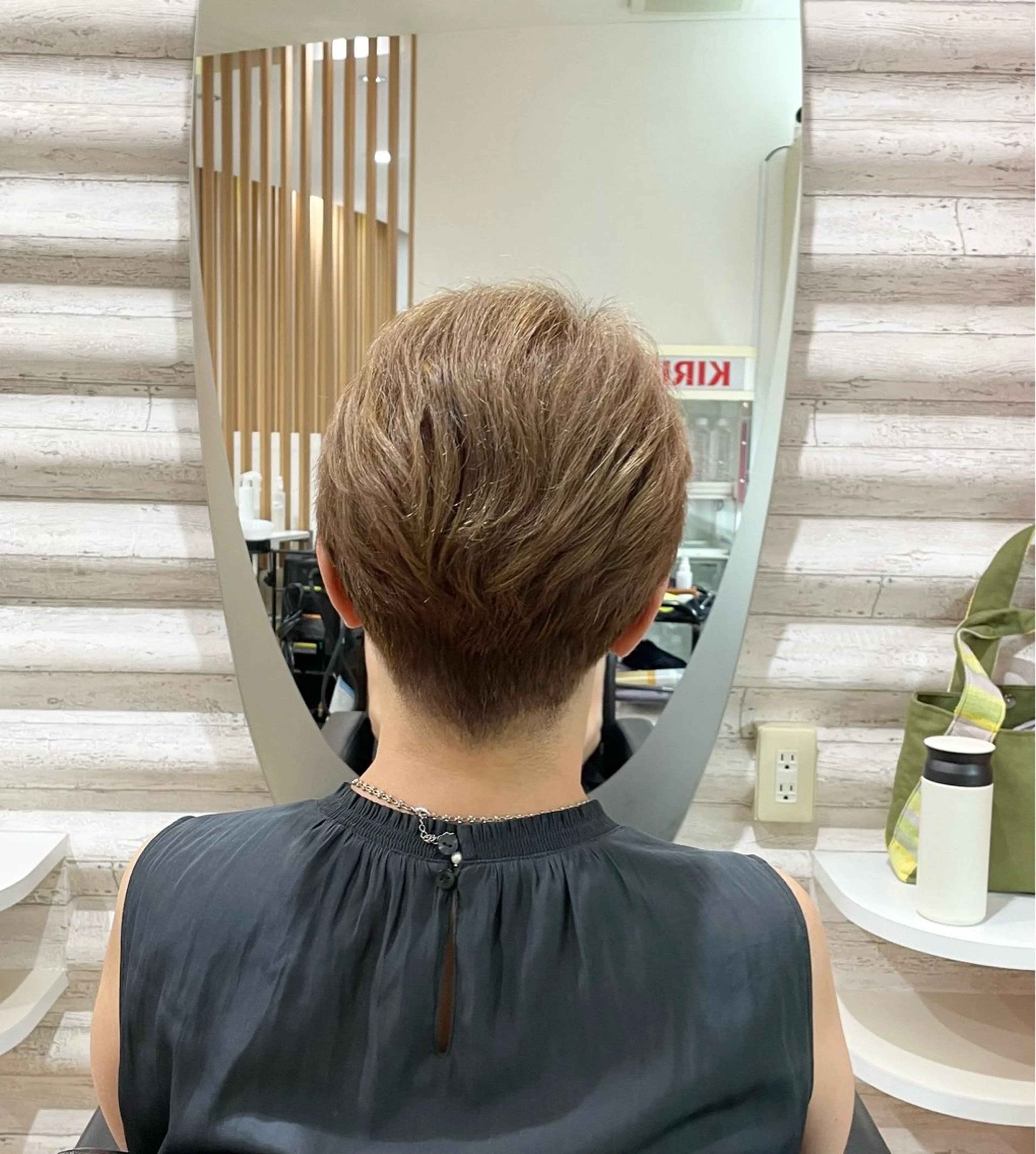 ショート 脱白髪染め特化 ショート専門/阿部のヘアスタイル