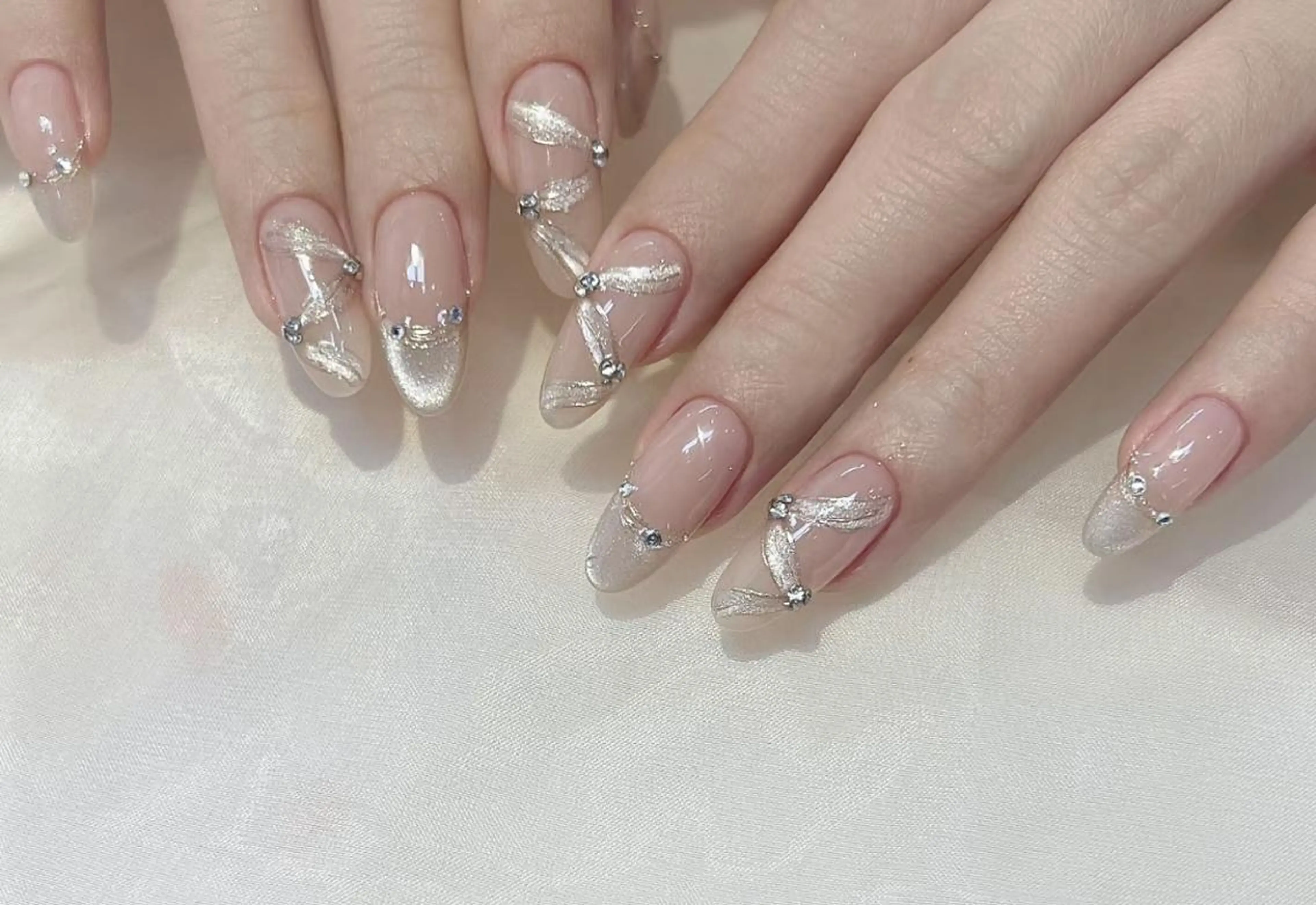 ネイル ハンドネイル ハンドケア 🍑 momo_nailのネイルデザイン