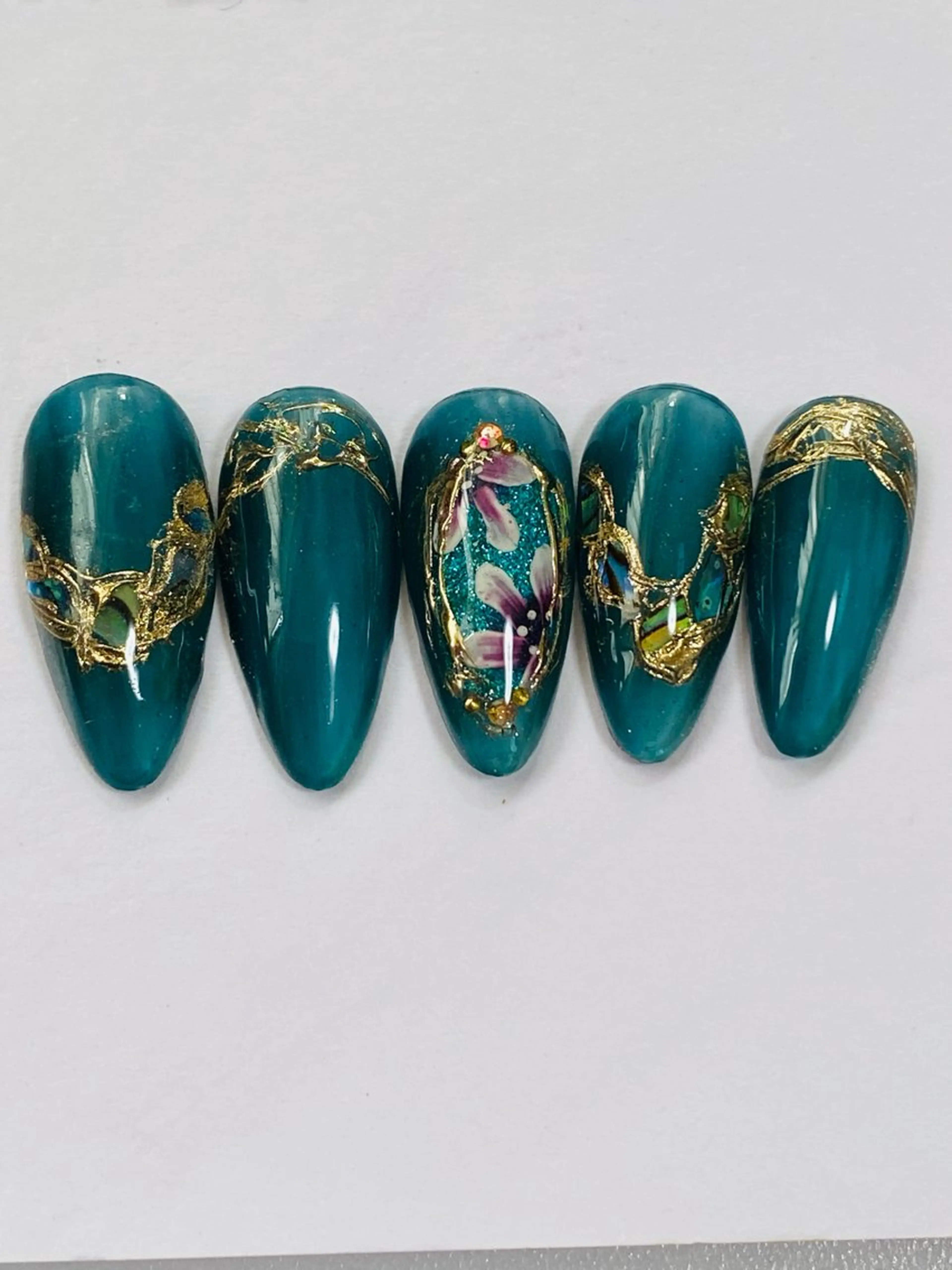 ネイル フラワーネイル 自宅ネイルサロン ♦️nuance♦️のネイルデザイン