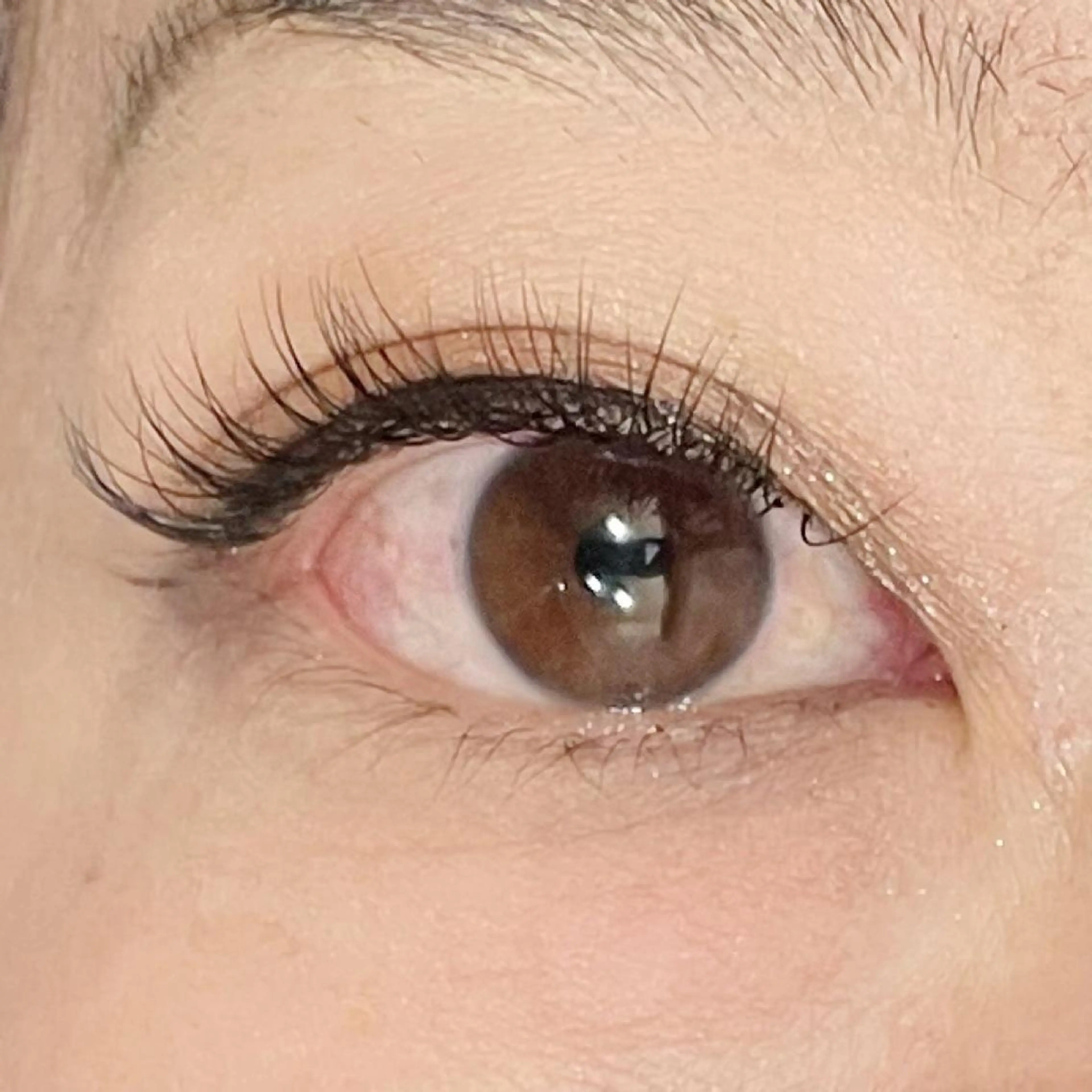 マツエク・マツパ キュート 西村 未羽/ﾏﾂｴｸ /網紅/ﾊﾟﾘのマツエク・マツパデザイン