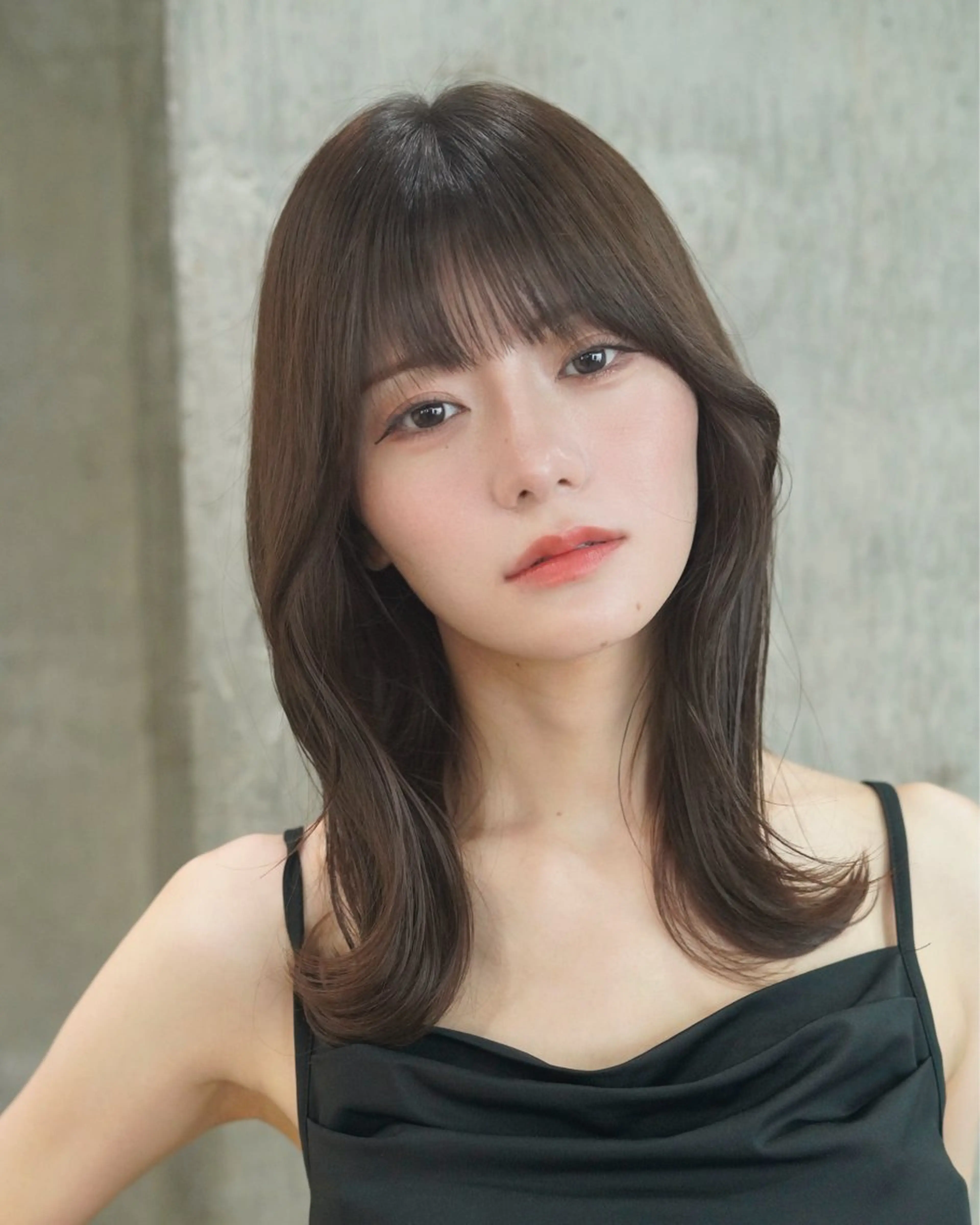 ミディアム yelm所属・🫒オリーブカラー ミディアムレイヤー✨のヘアスタイル