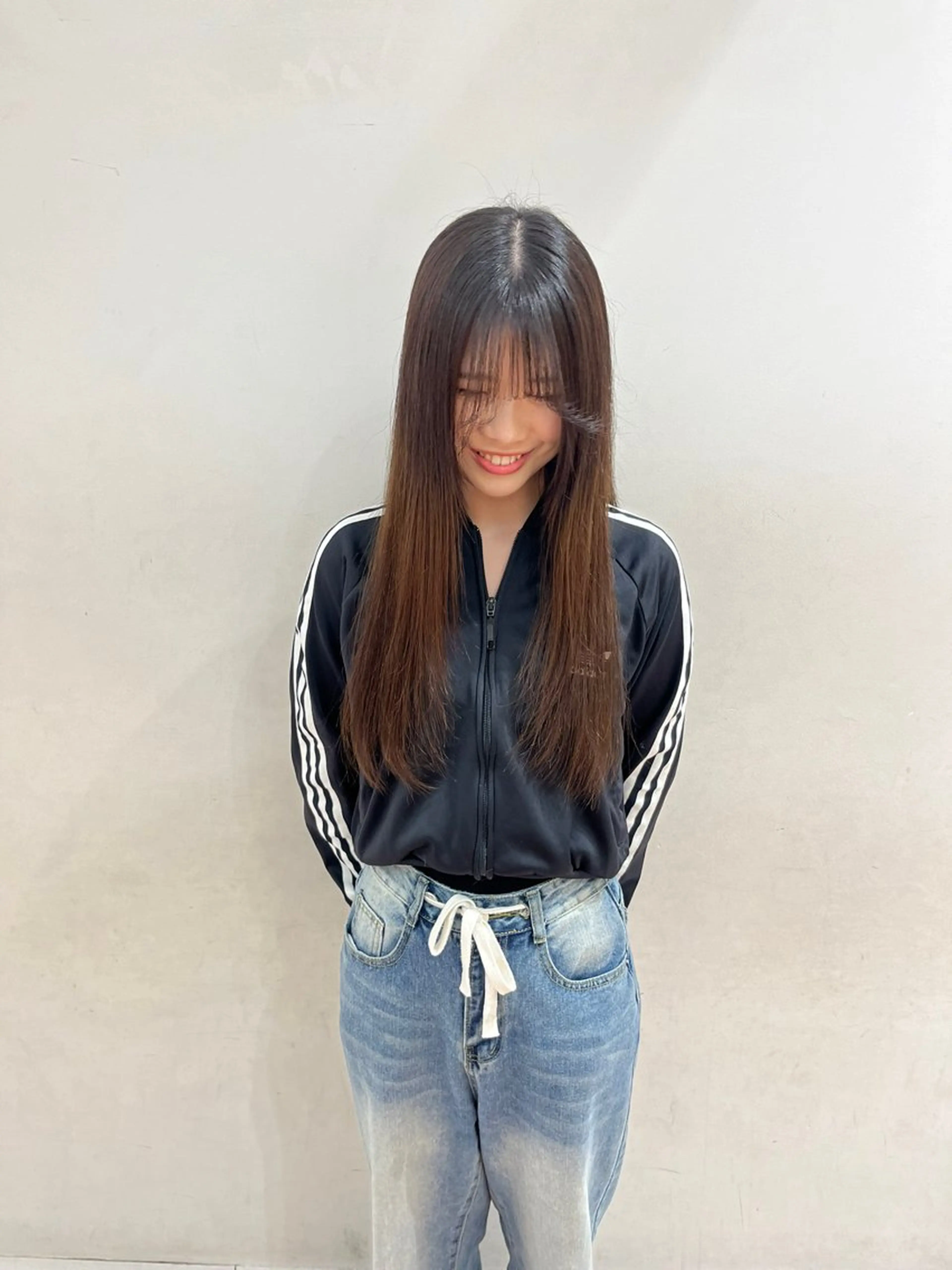 ロング 荒川 三希のヘアスタイル