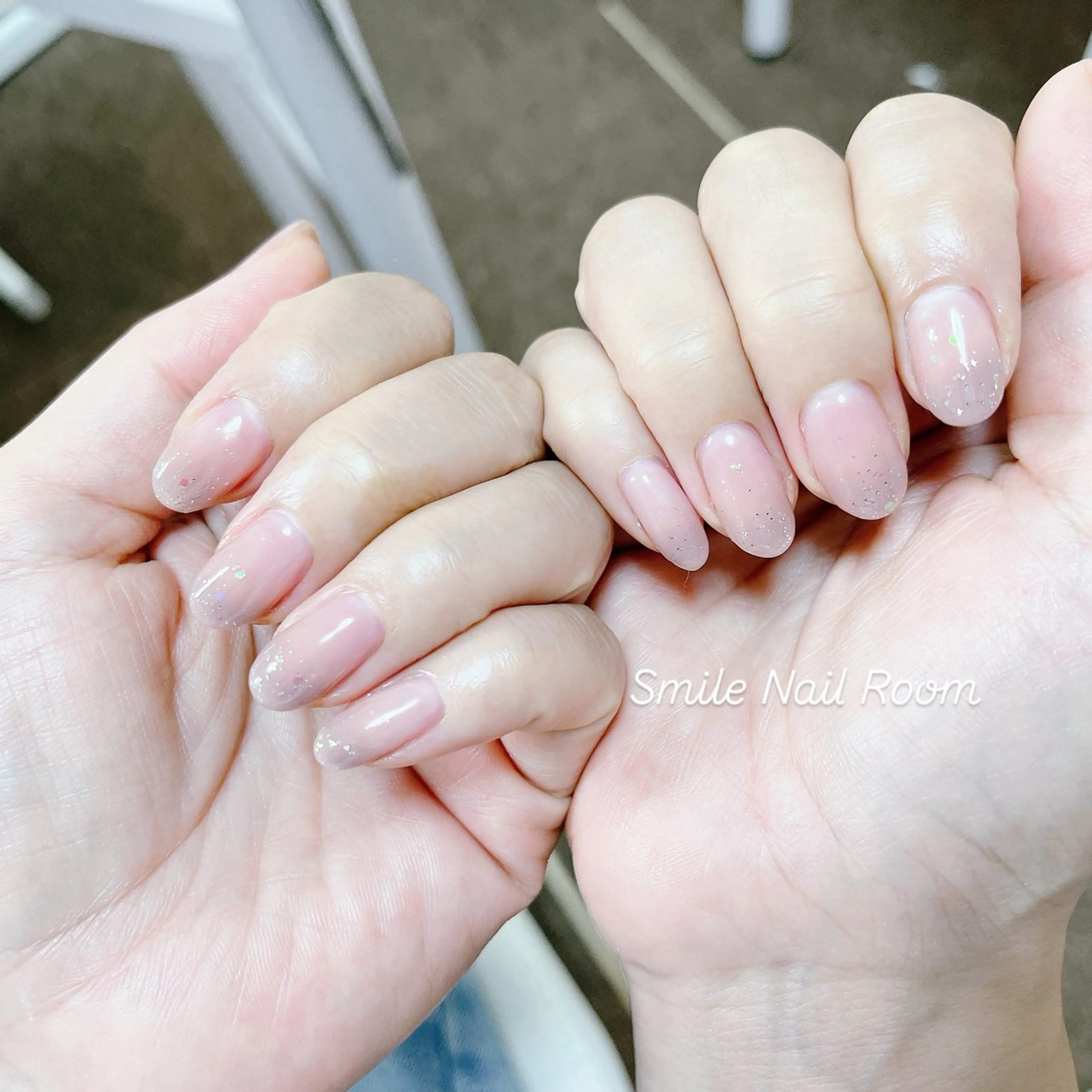 ネイル グラデーション ラメ(グリッター) ラメグラデーション Smile Nail Roomのネイルデザイン