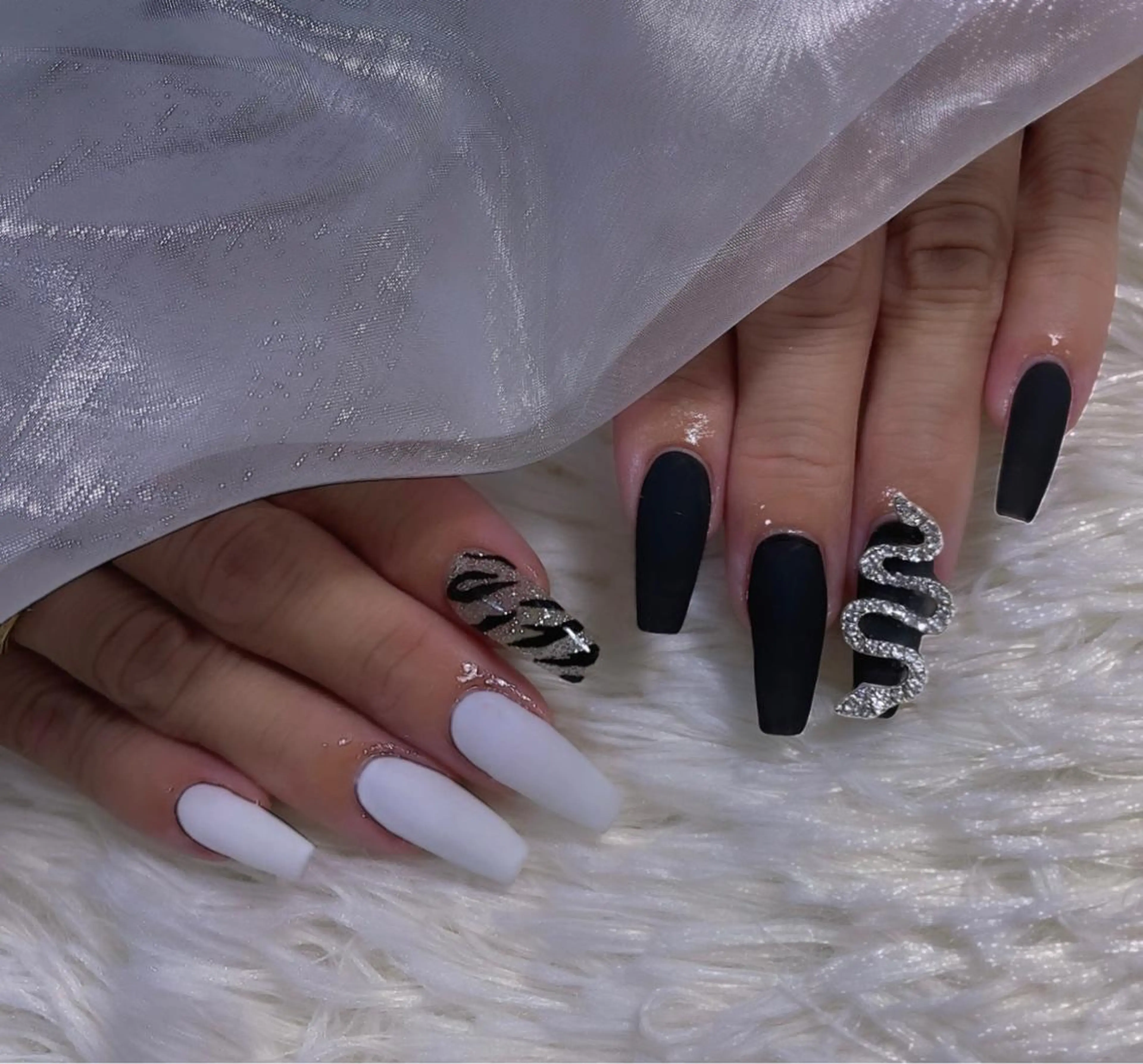 ネイル 高草木 桃香のネイルデザイン