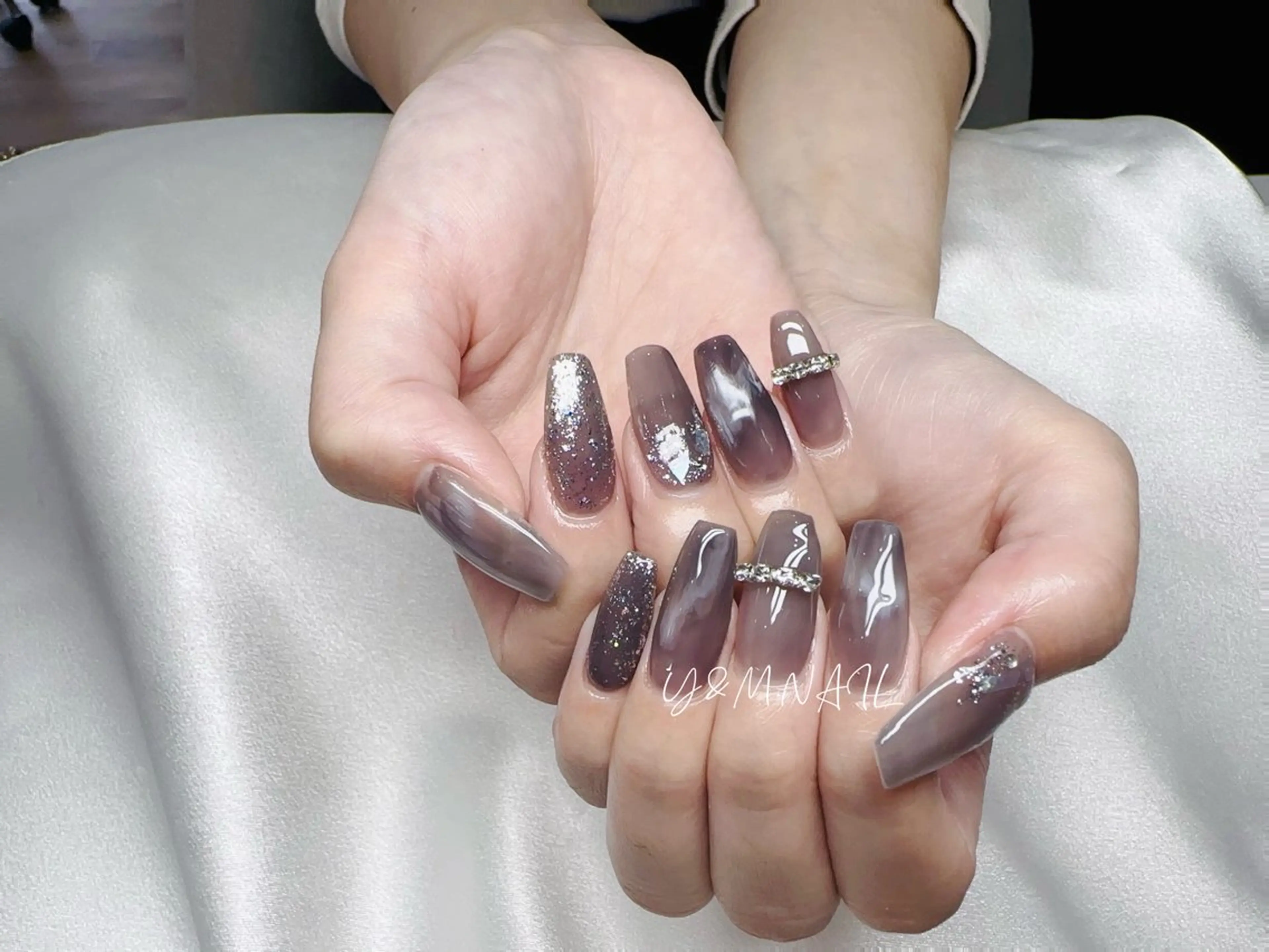 ネイル Ui_Amor (パラジェル)のネイルデザイン