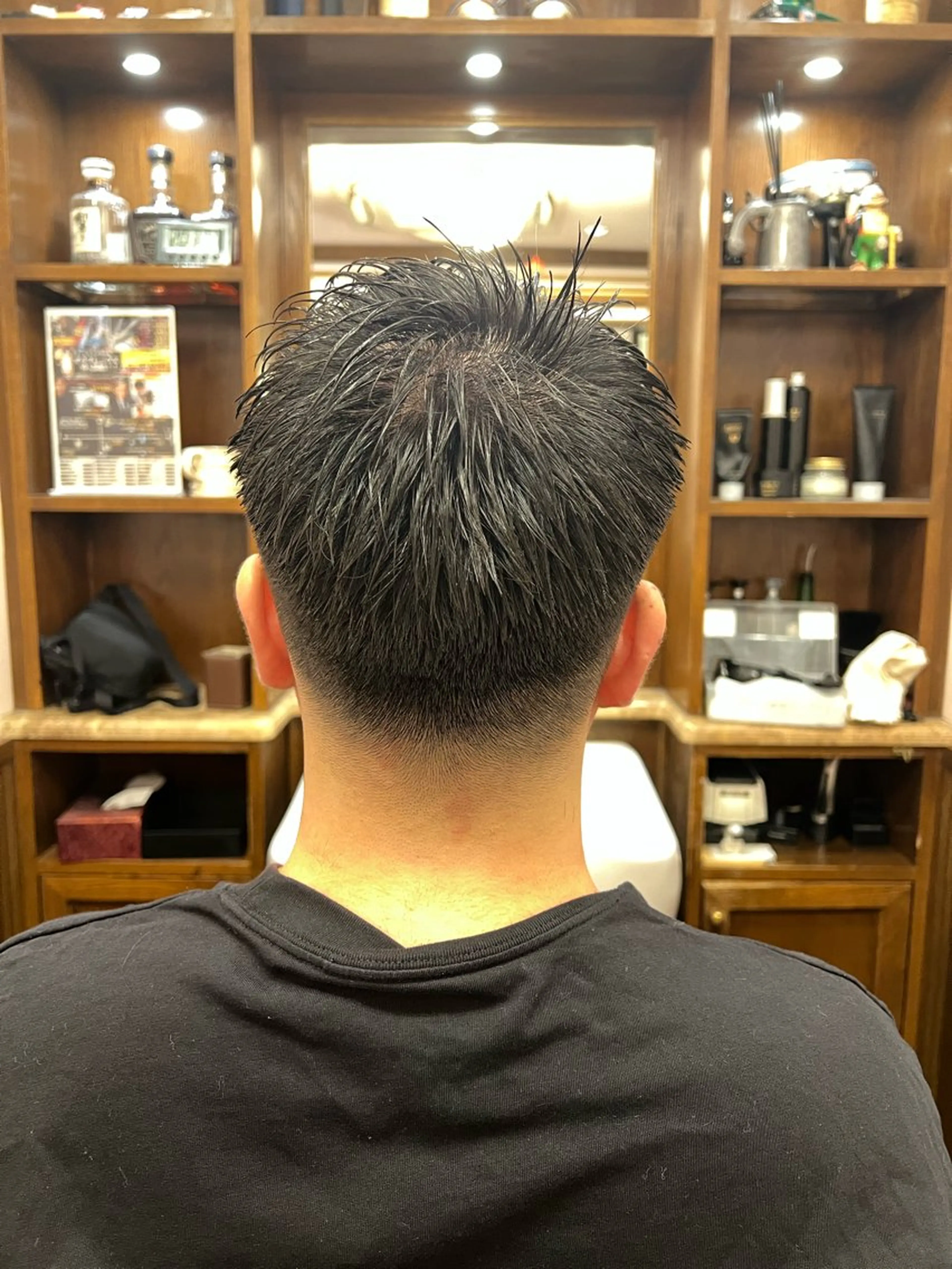 ショート ヒロ銀座バーバーショップ丸の内所属・秋山 琳太のヘアスタイル