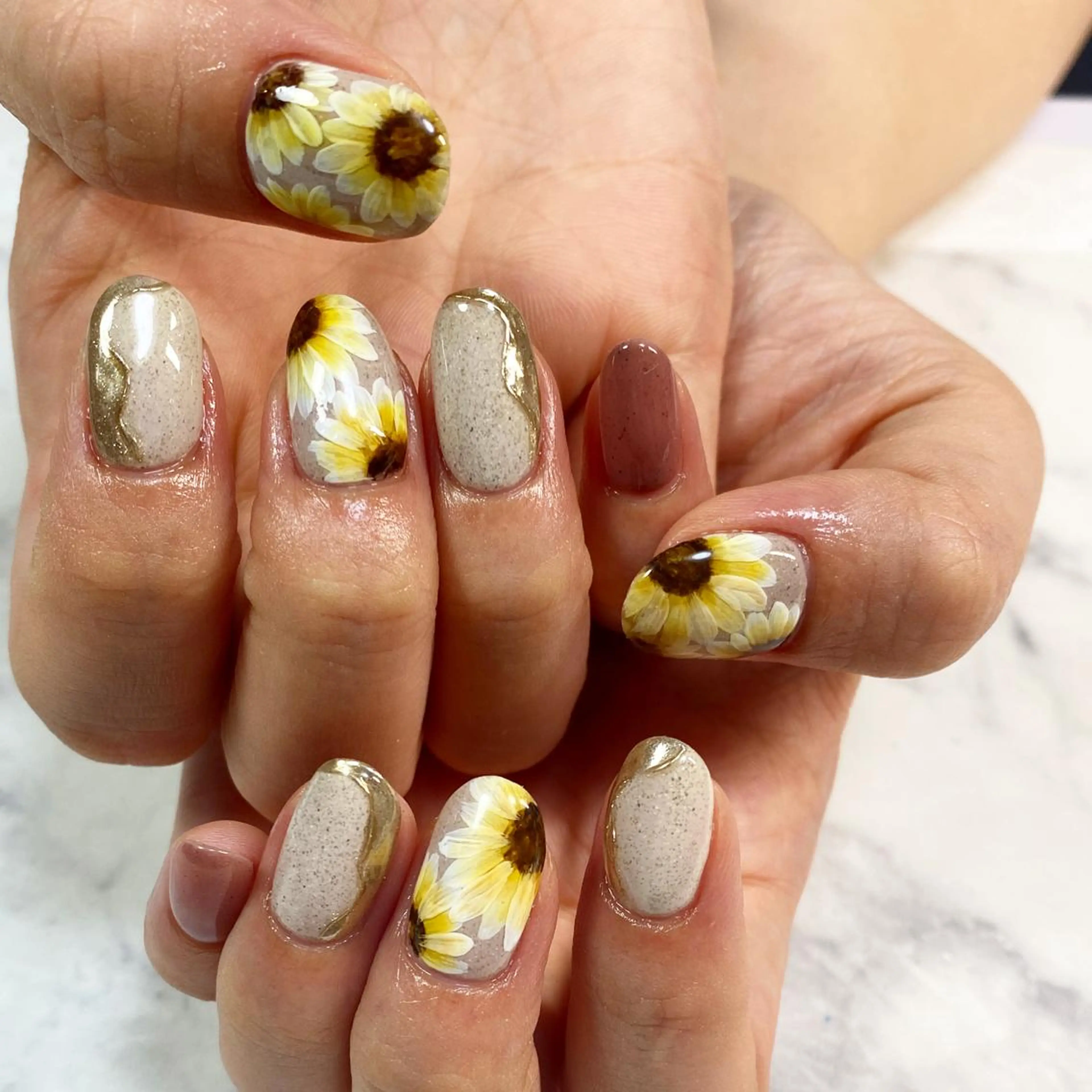 ネイル ハンドネイル mellow mのネイルデザイン