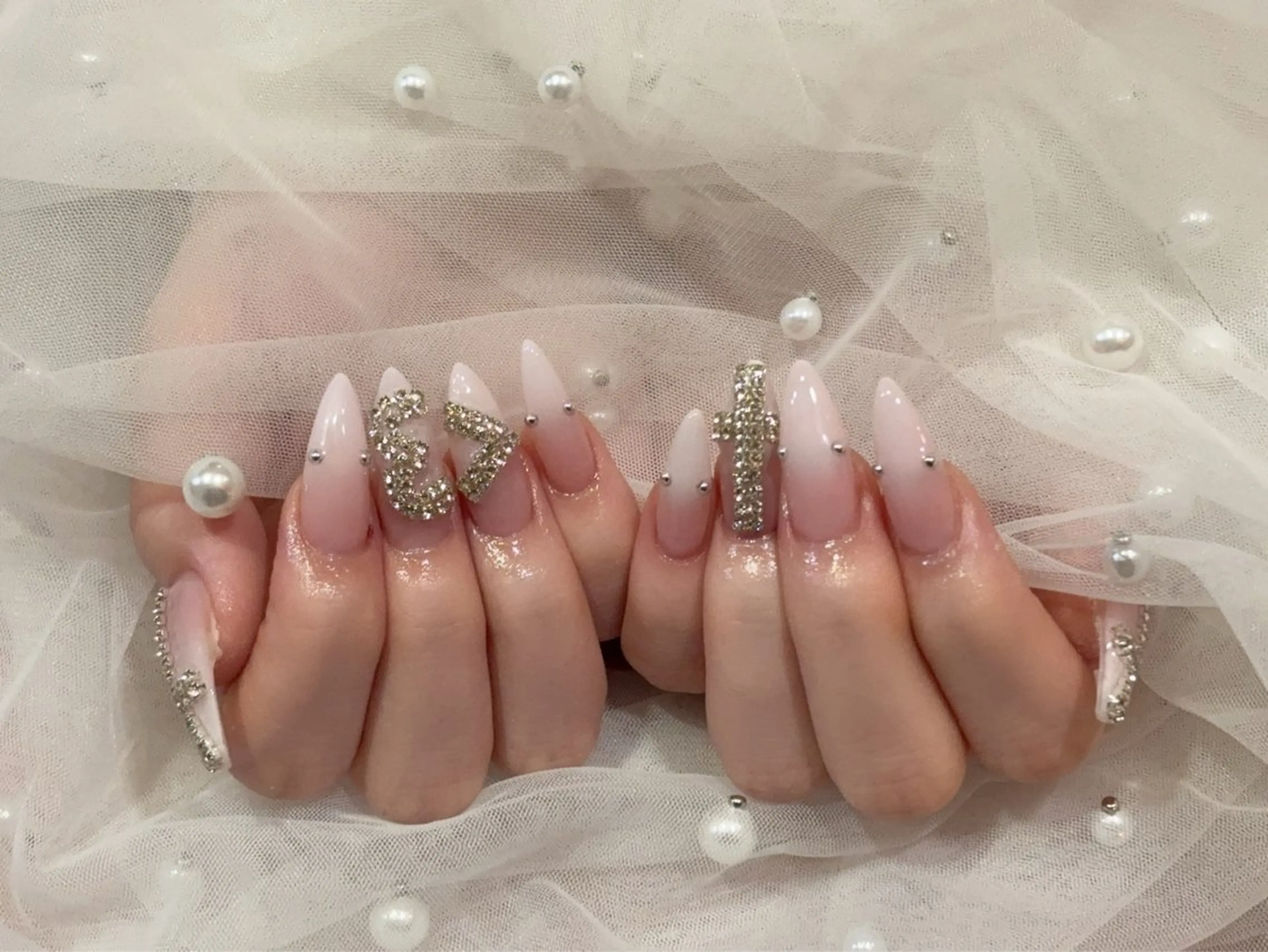 ネイル 【パラジェル・フィルイン】 T&BNAIL STUDIO所属・り オ　ロング無制限中のネイルデザイン