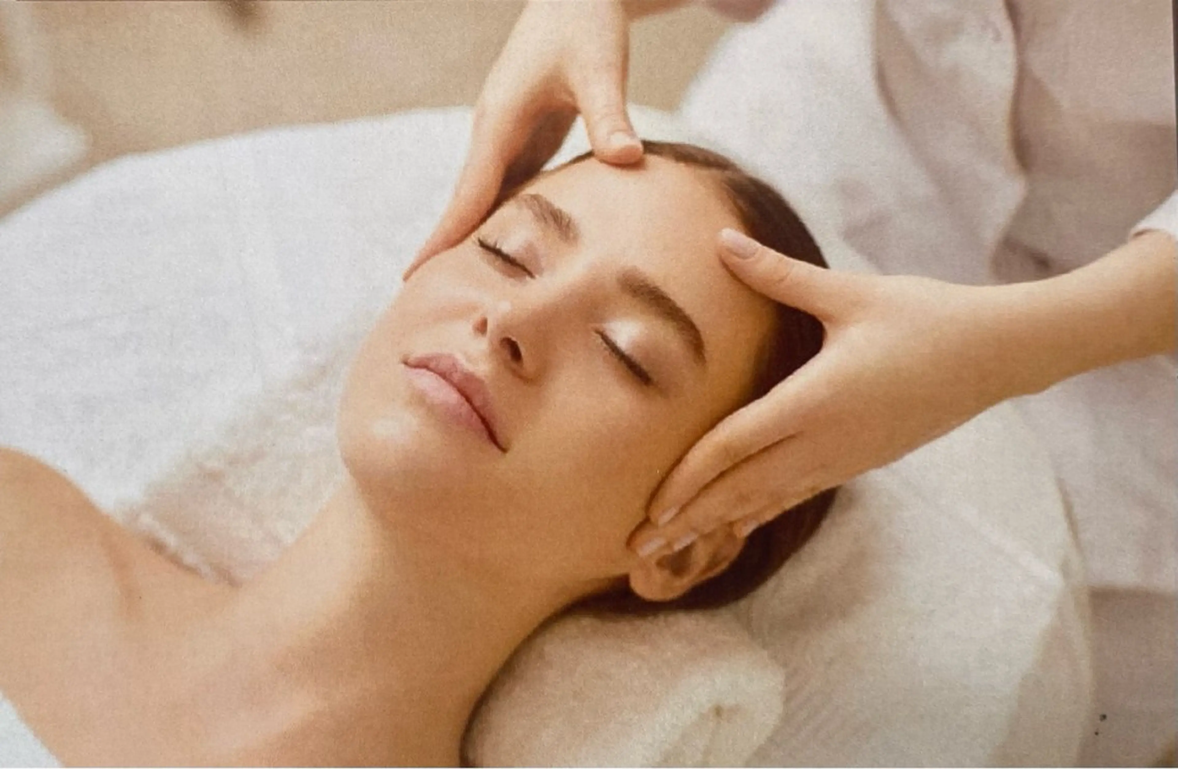 デザインカット＋クレンジングヘッドスパの写真