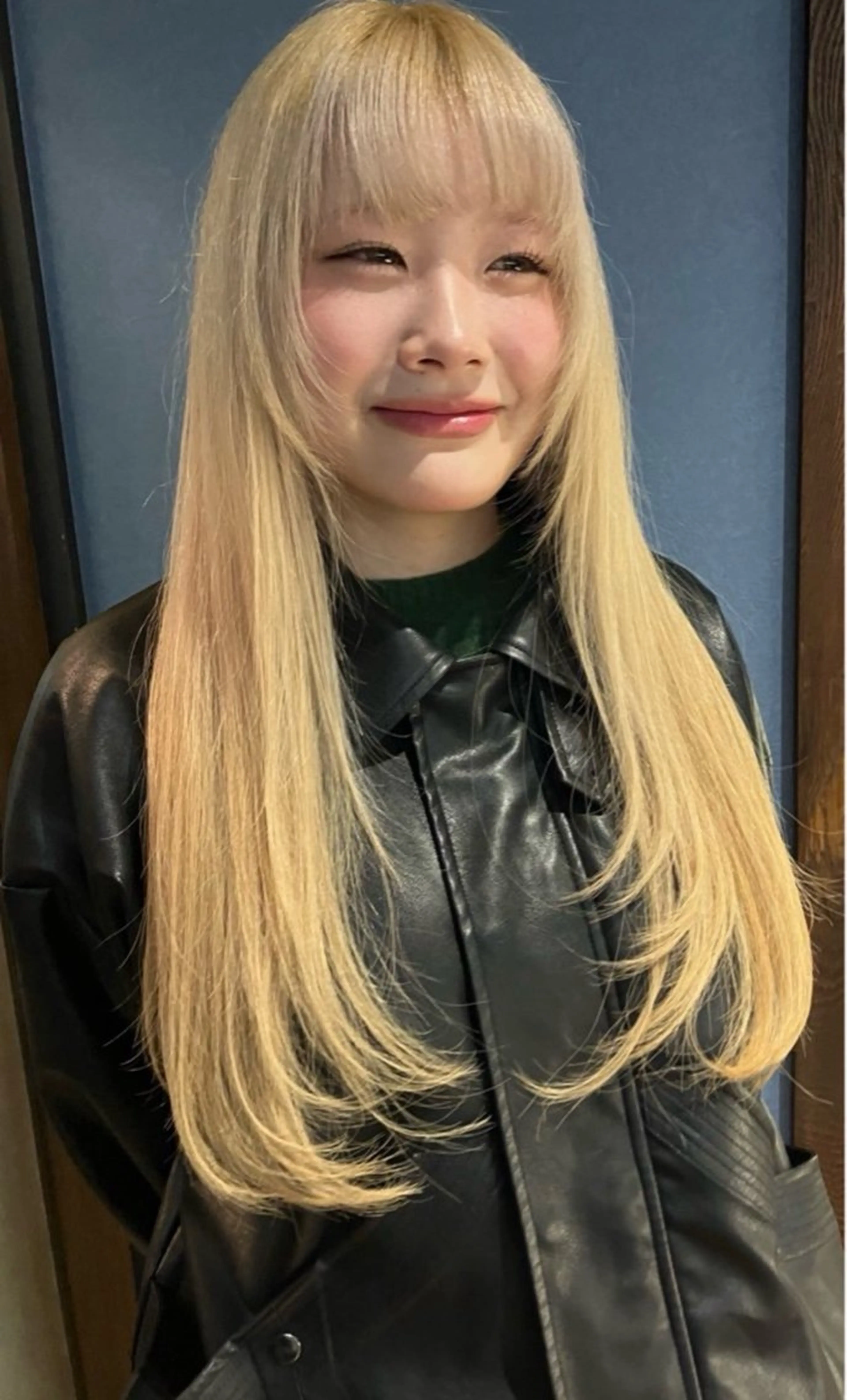 ロング カラー ブロンド ヘアカラー 🎀Kubu🍀 Natsumu🎀のヘアスタイル