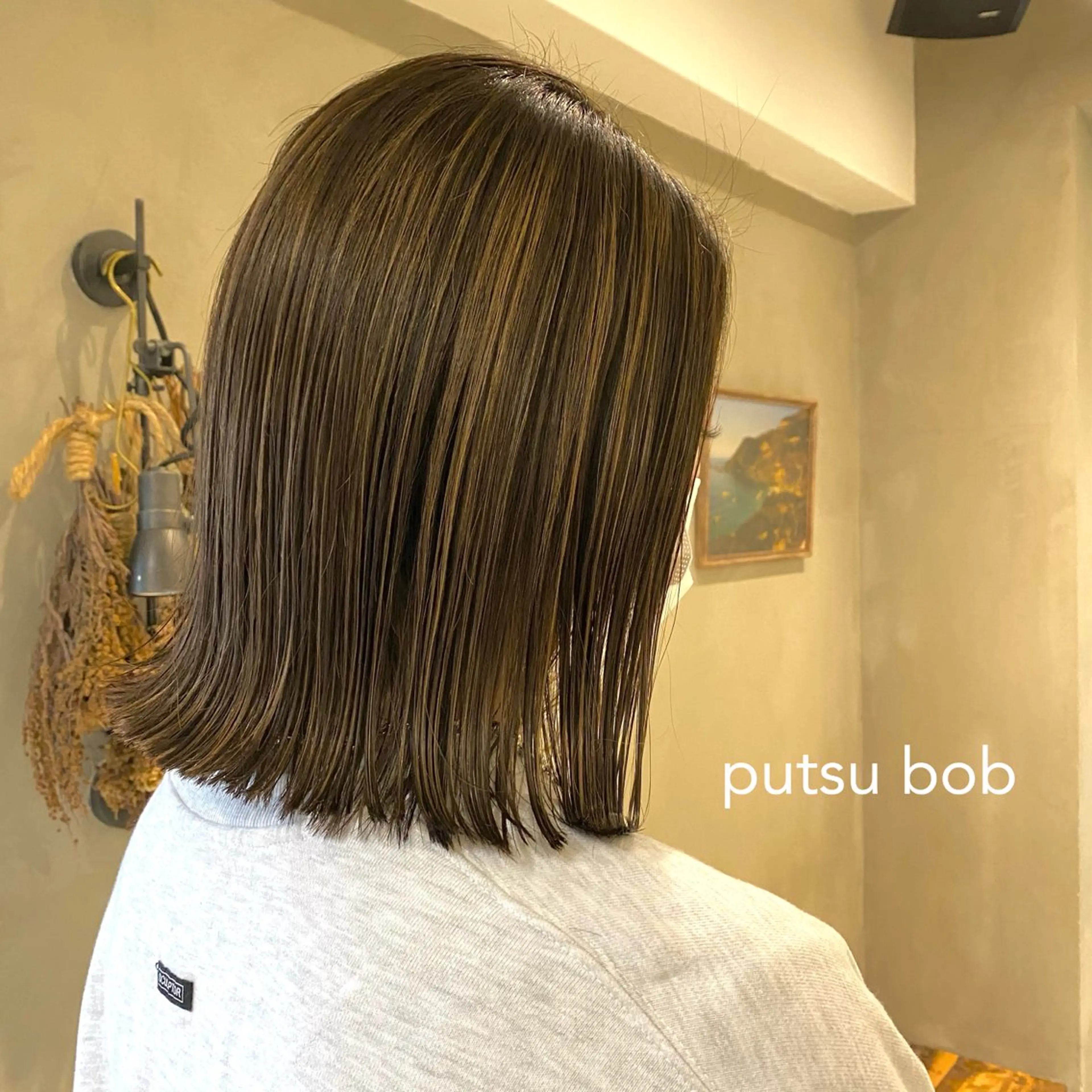 ミディアム 横浜/ショート/ レイヤーカットのヘアスタイル