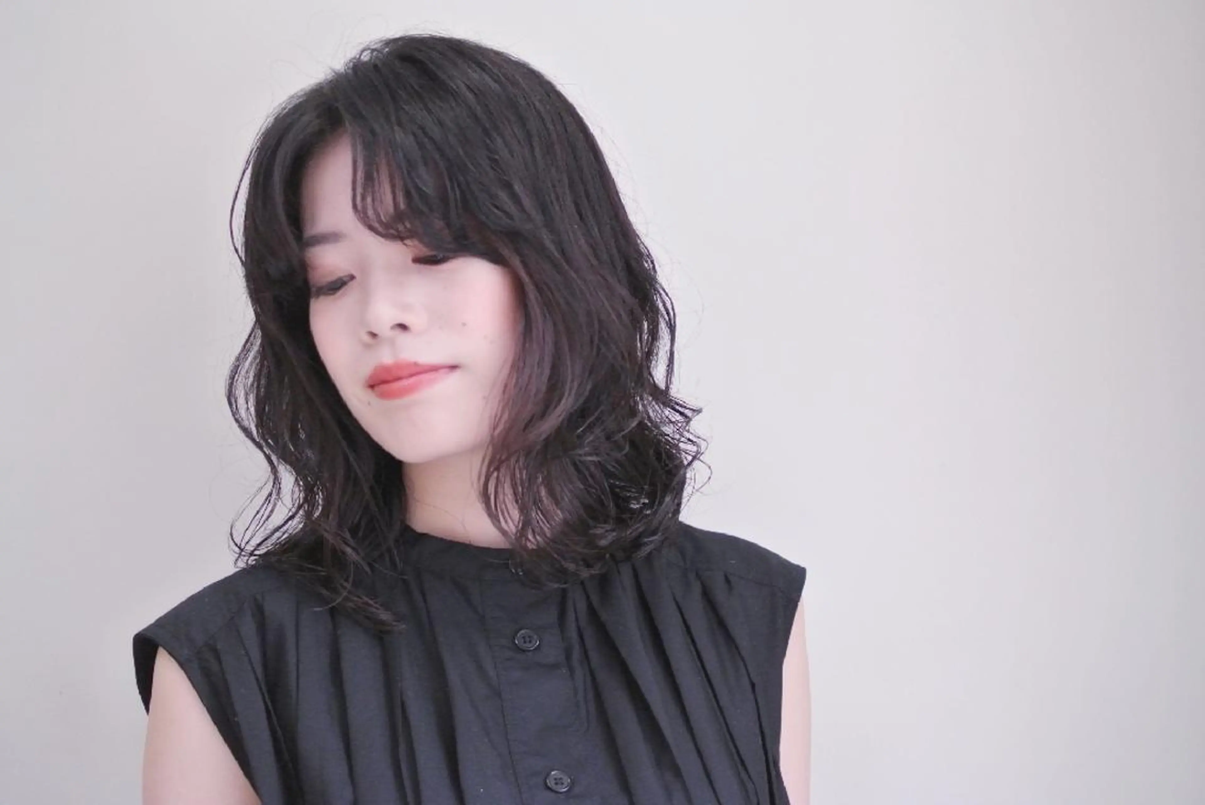 ミディアム パーマ ニュアンスパーマ 樋口 千尋のヘアスタイル