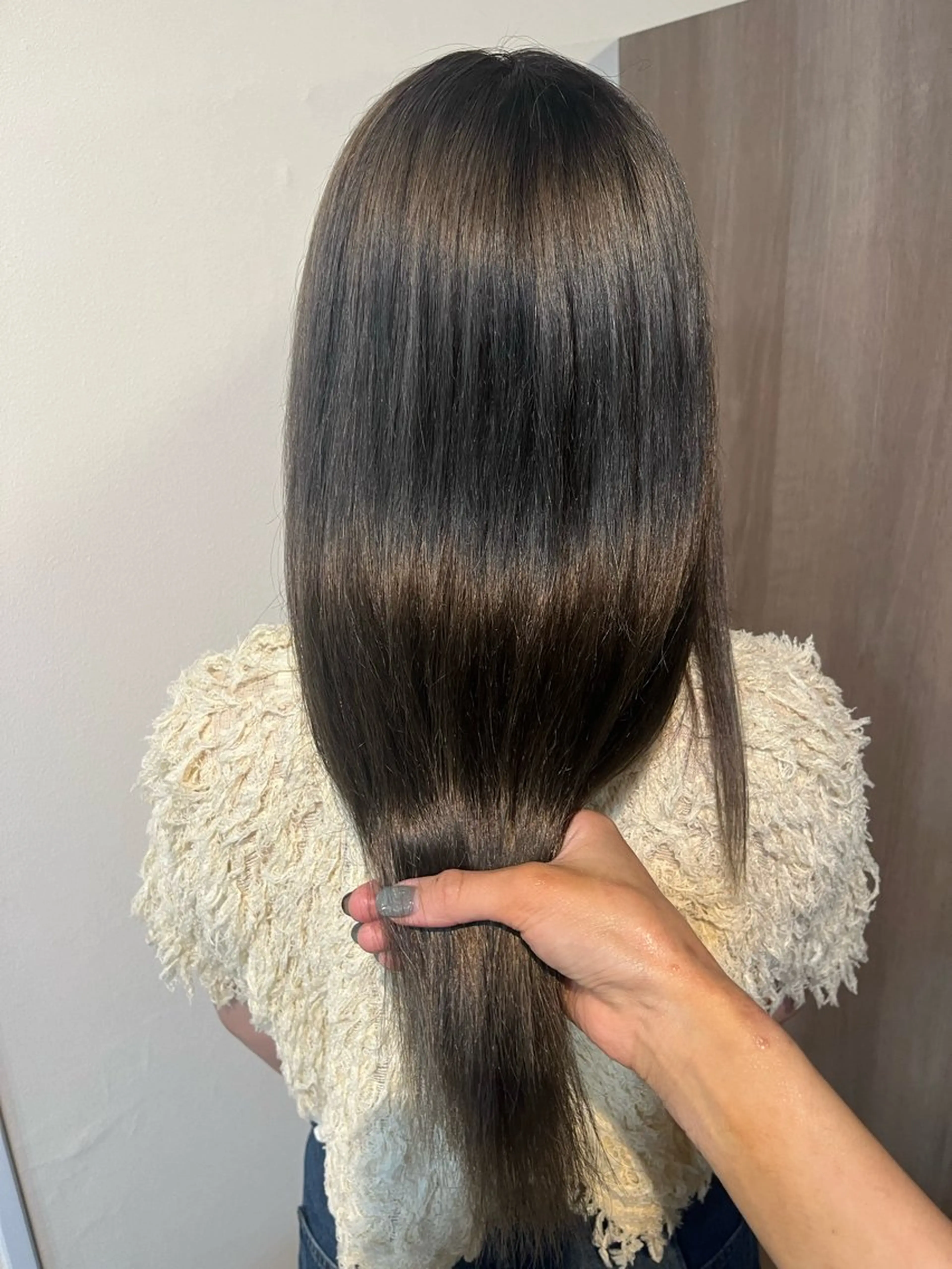 ロング カラー 透明感カラー グレージュ ヘアカラー Sherry/R 三川町　山本なつみのヘアスタイル