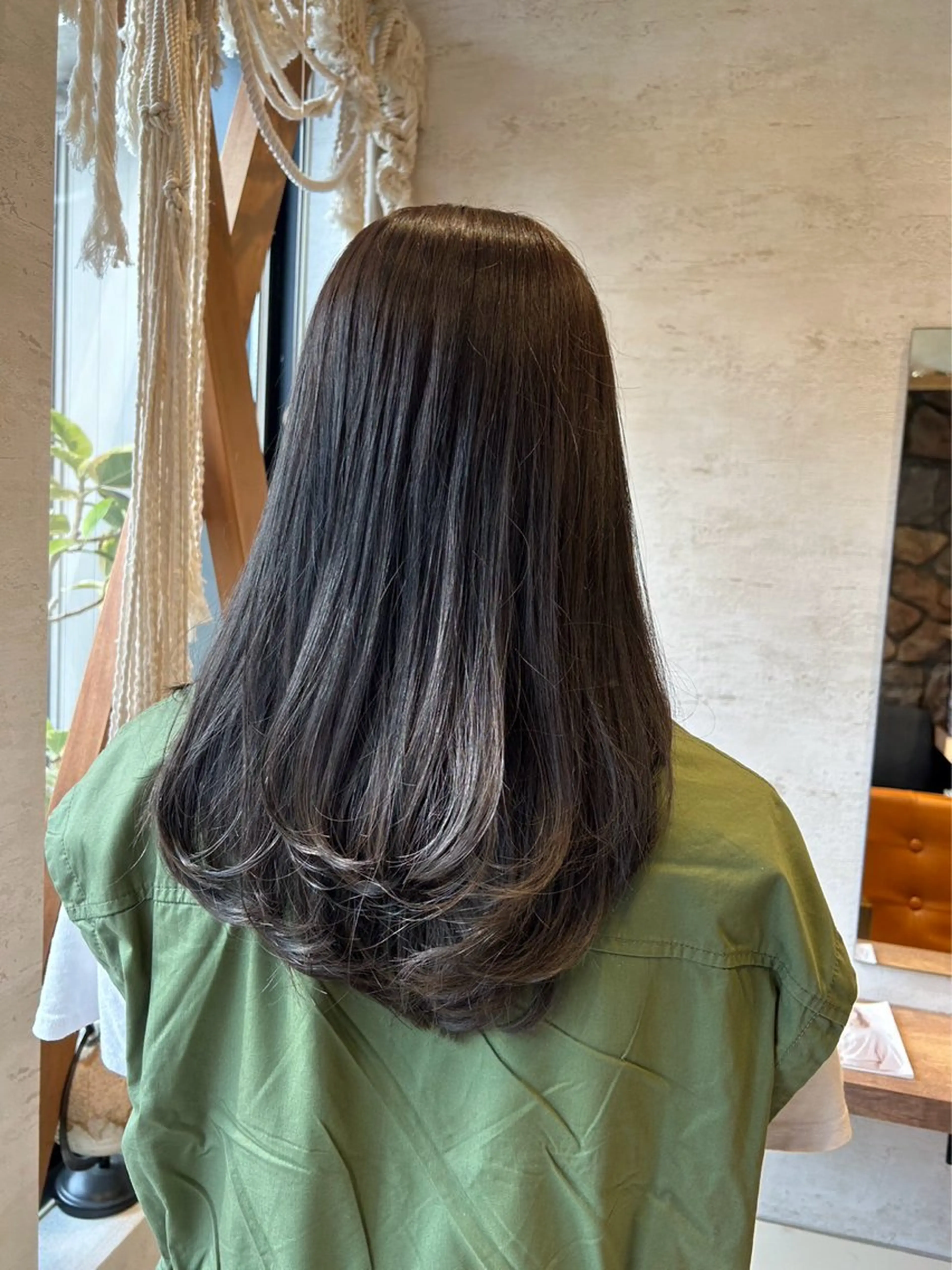 セミロング カラー アッシュ アッシュグレー アッシュグレージュ 透明感カラー グレージュ メンズパーマ✨️村越 雄斗のヘアスタイル