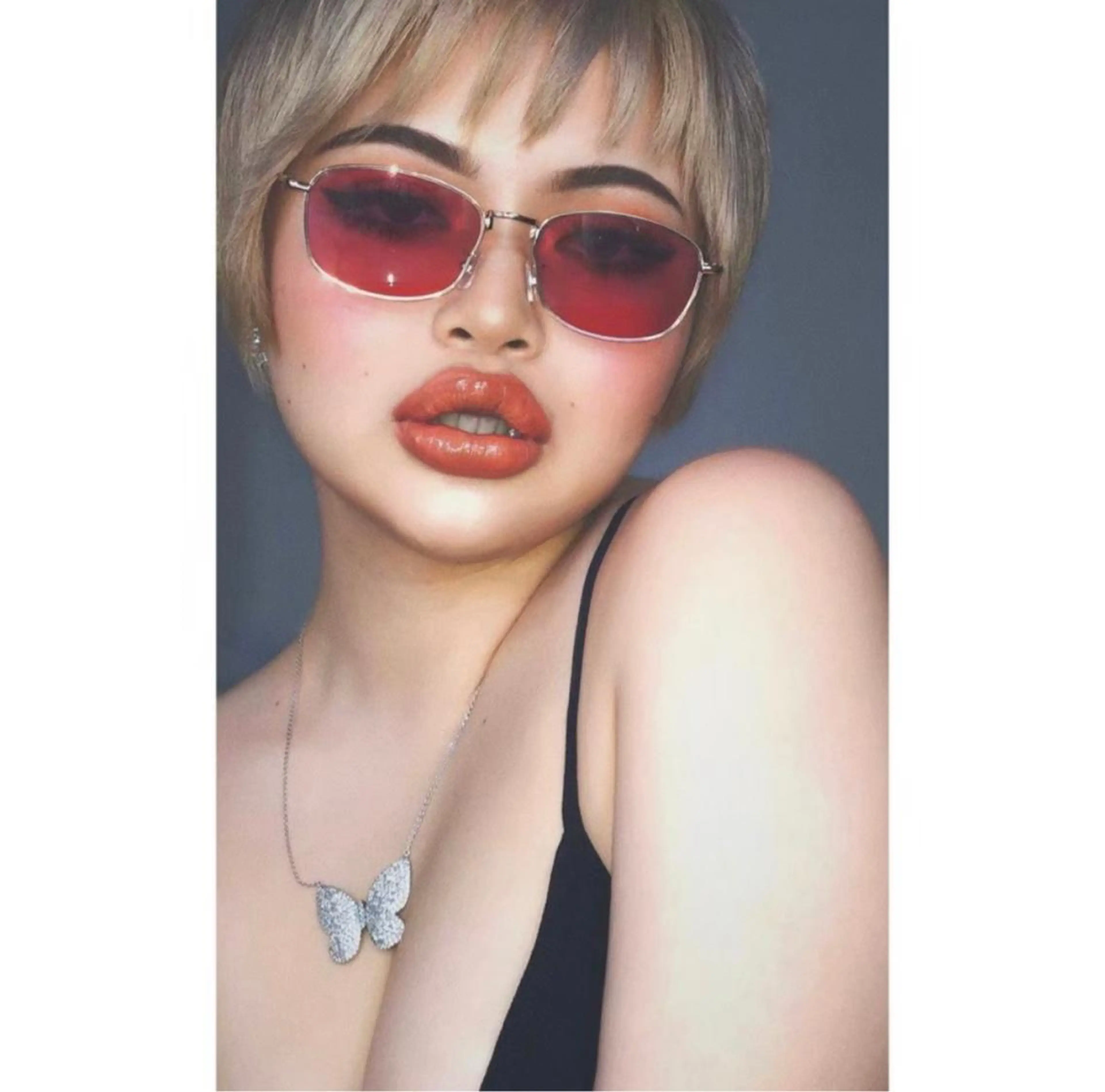 SESUNNY セサ二ー　SAYAのマツエク・マツパデザイン