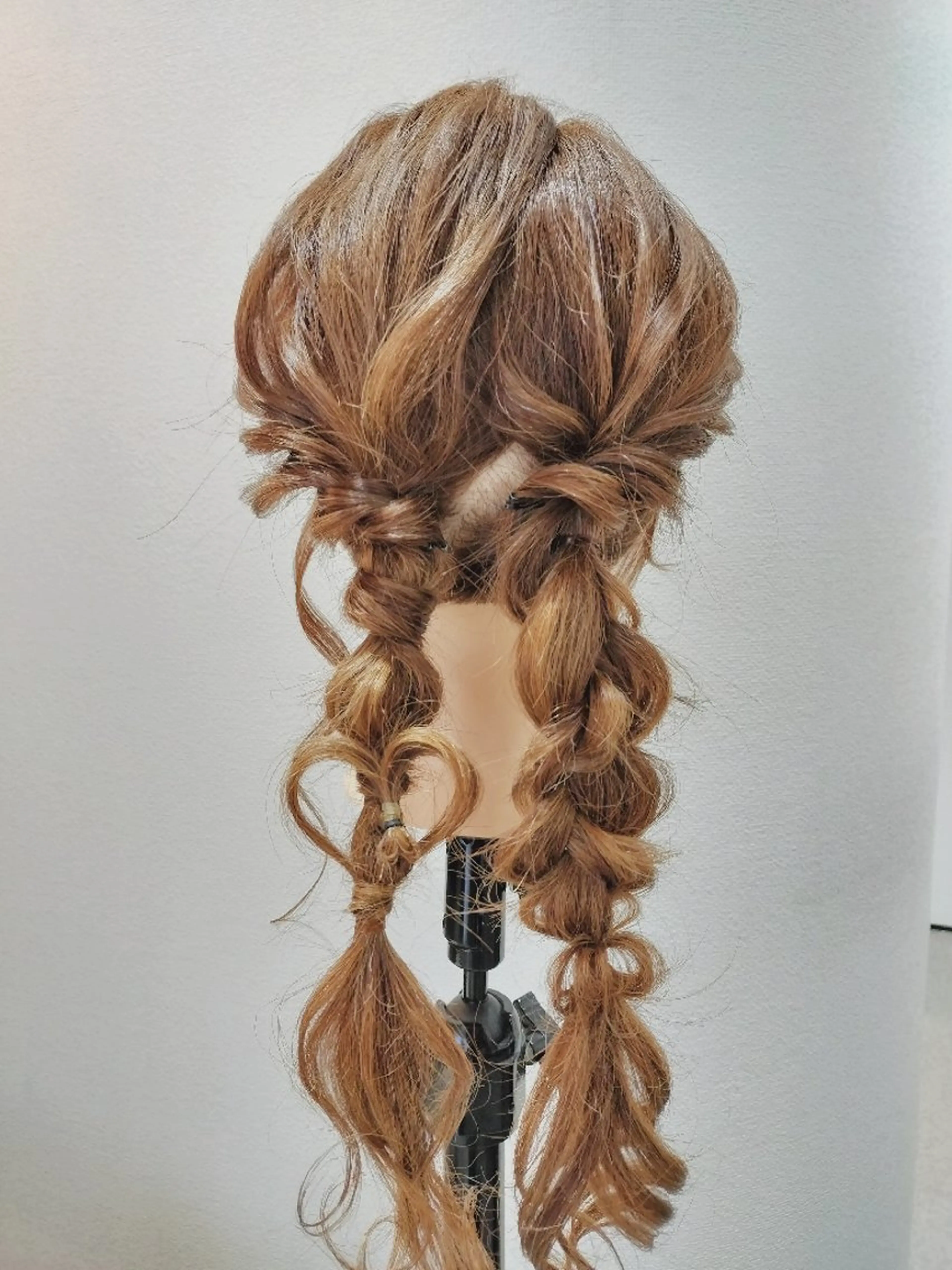 ロング ヘアアレンジ Cream所属・あさい もものヘアスタイル