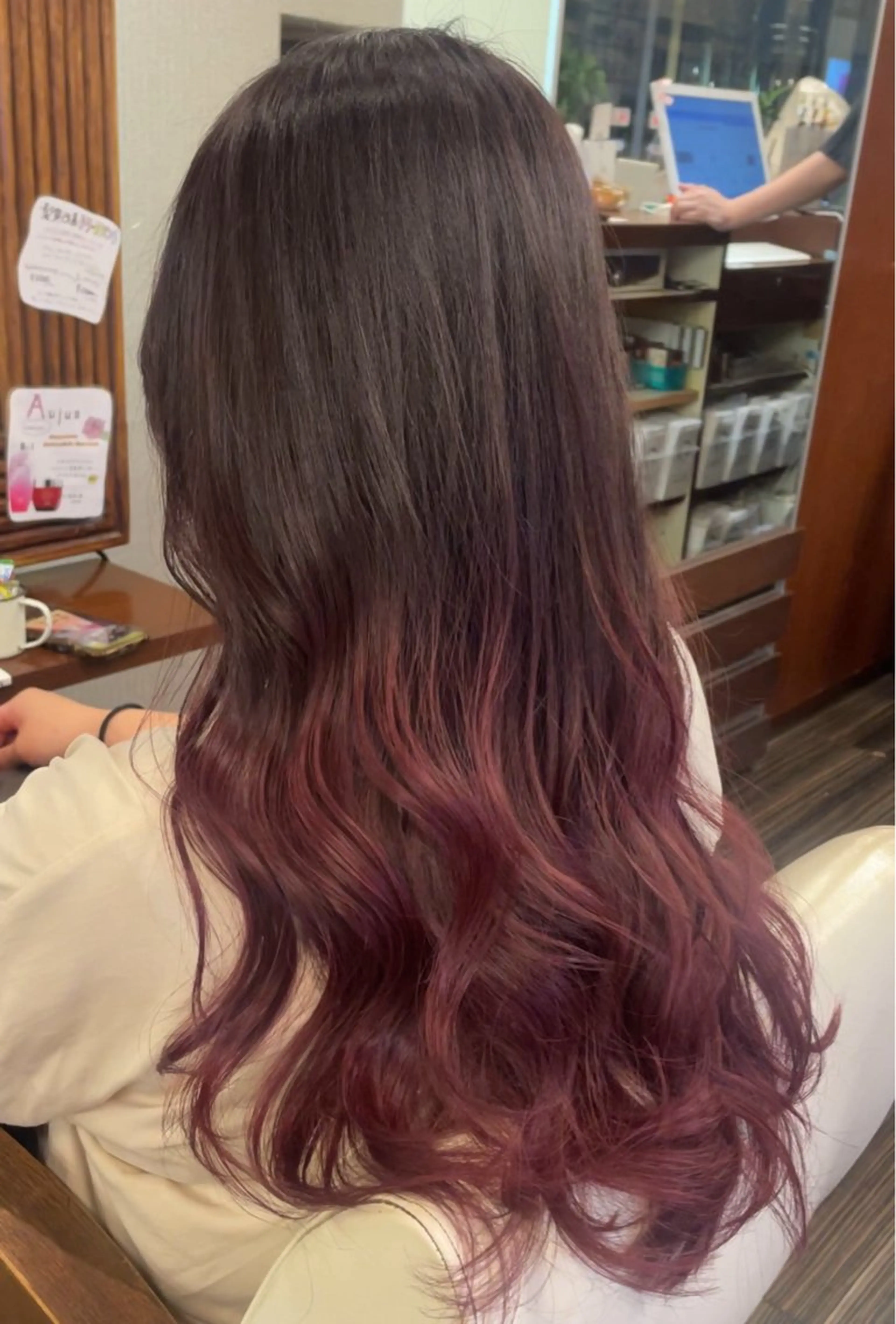 ロング カラー ヘアカラー トリートメント 古指 匠巳のヘアスタイル