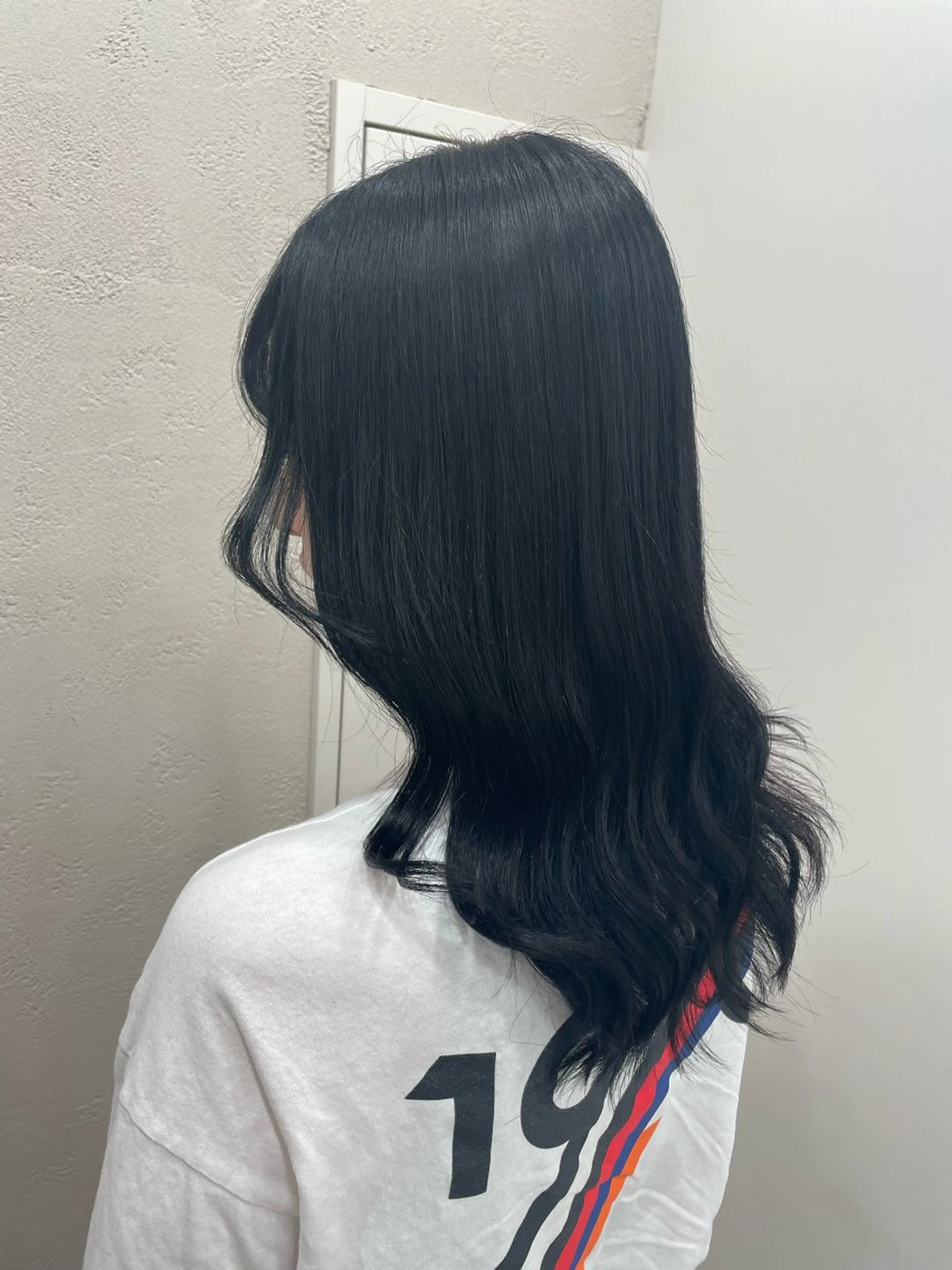 セミロング カラー 黒髪 韓国風ヘア 💐宮坂 歩💐のヘアスタイル