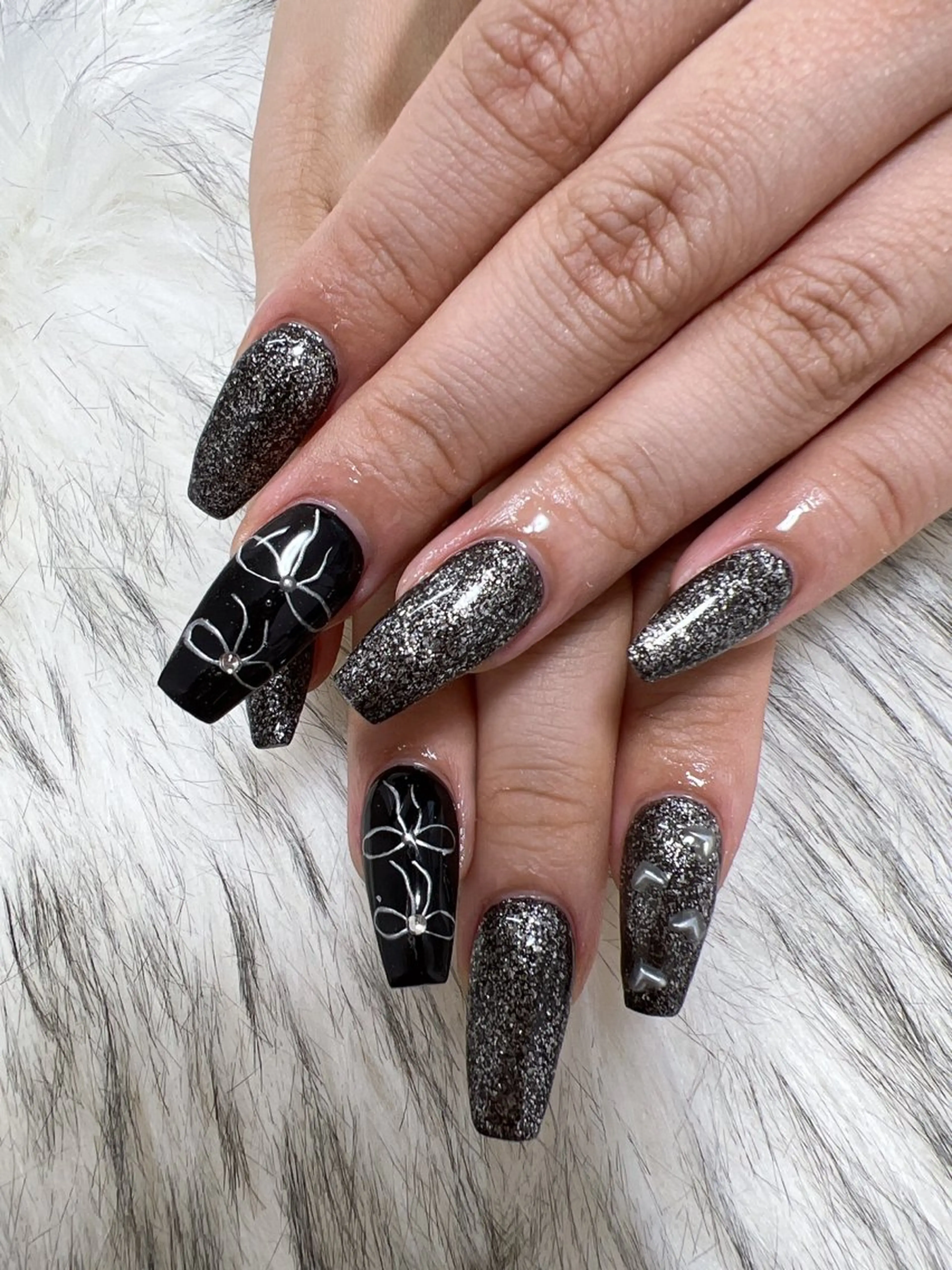 ネイル リボン coco nailのネイルデザイン