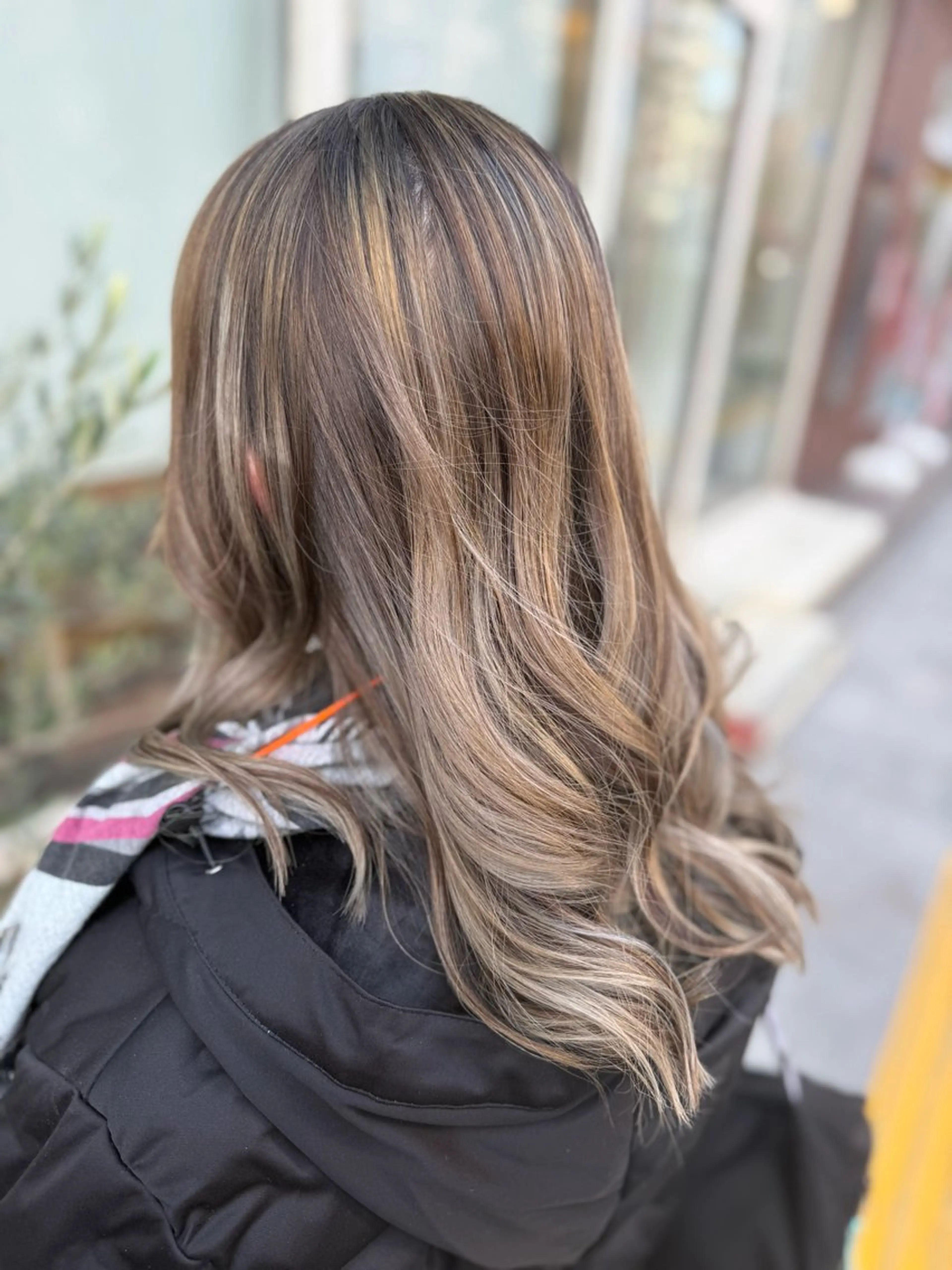 ロング Olive 南森町店 酸性縮毛矯正のヘアスタイル