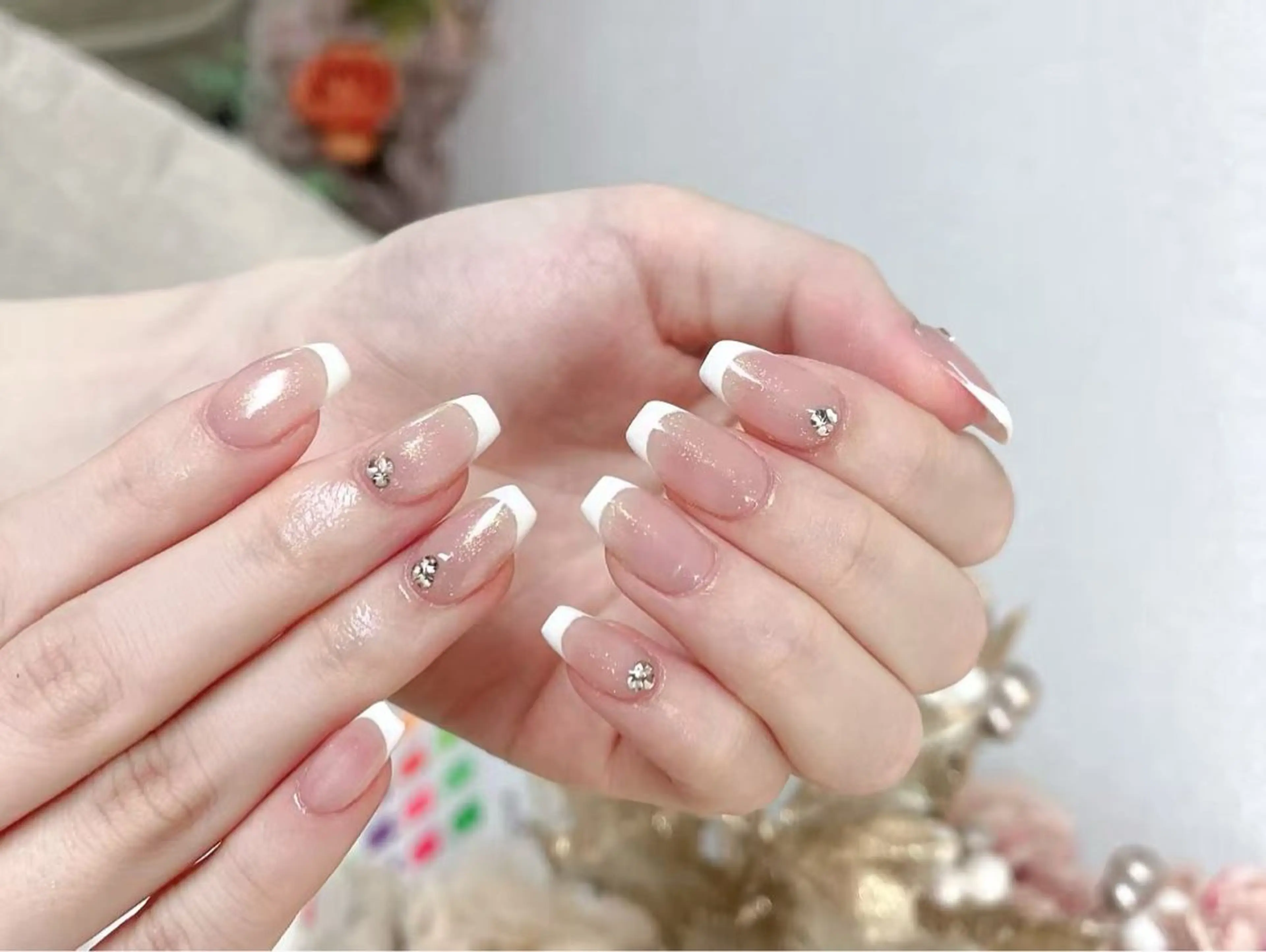 ネイル ハンドネイル グロー ネイルのネイルデザイン