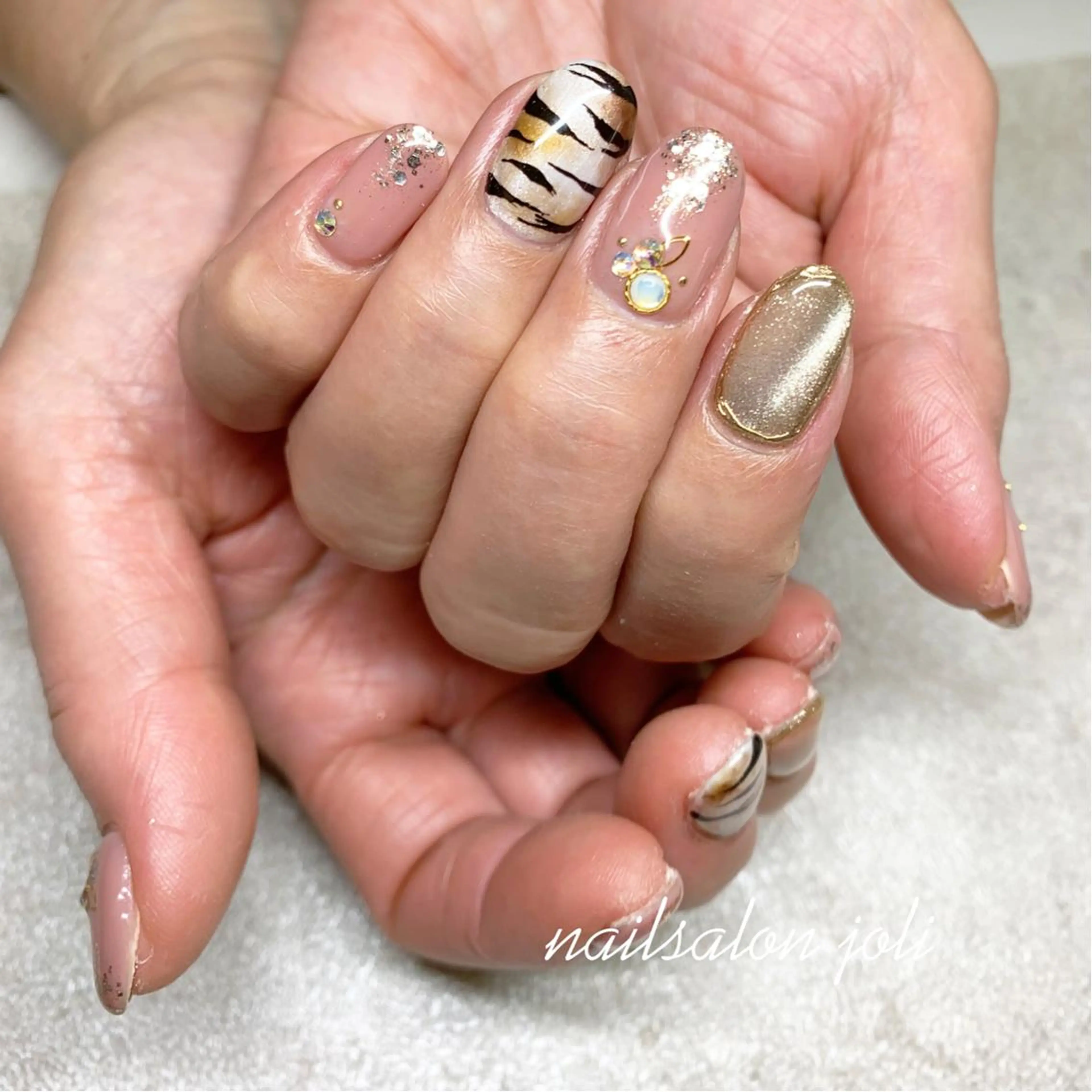 ネイル ハンドネイル nailsalon joliのネイルデザイン