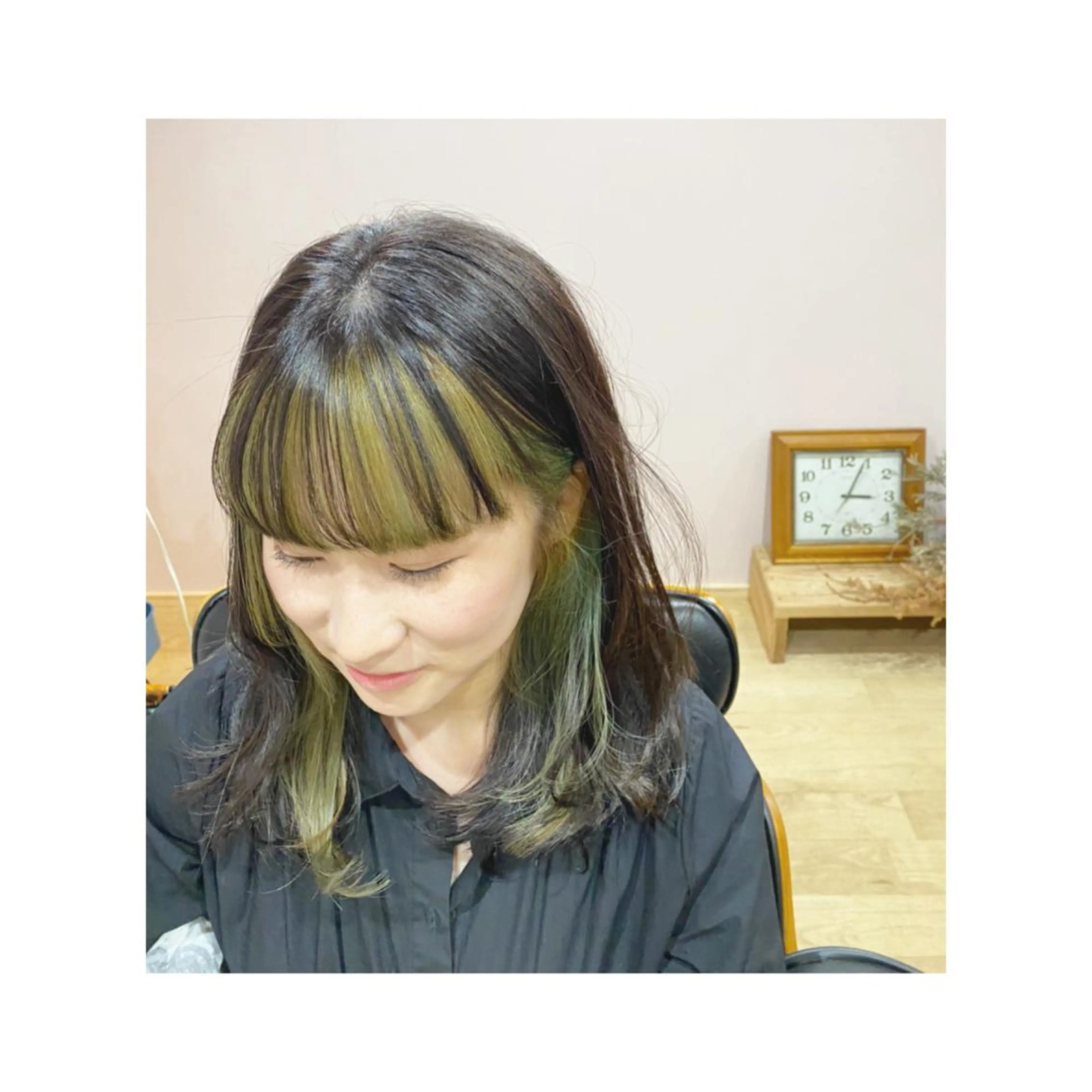 カラー ミストバング  フェイスフレーミング MaaR所属・Asuka Mabuchiのヘアスタイル