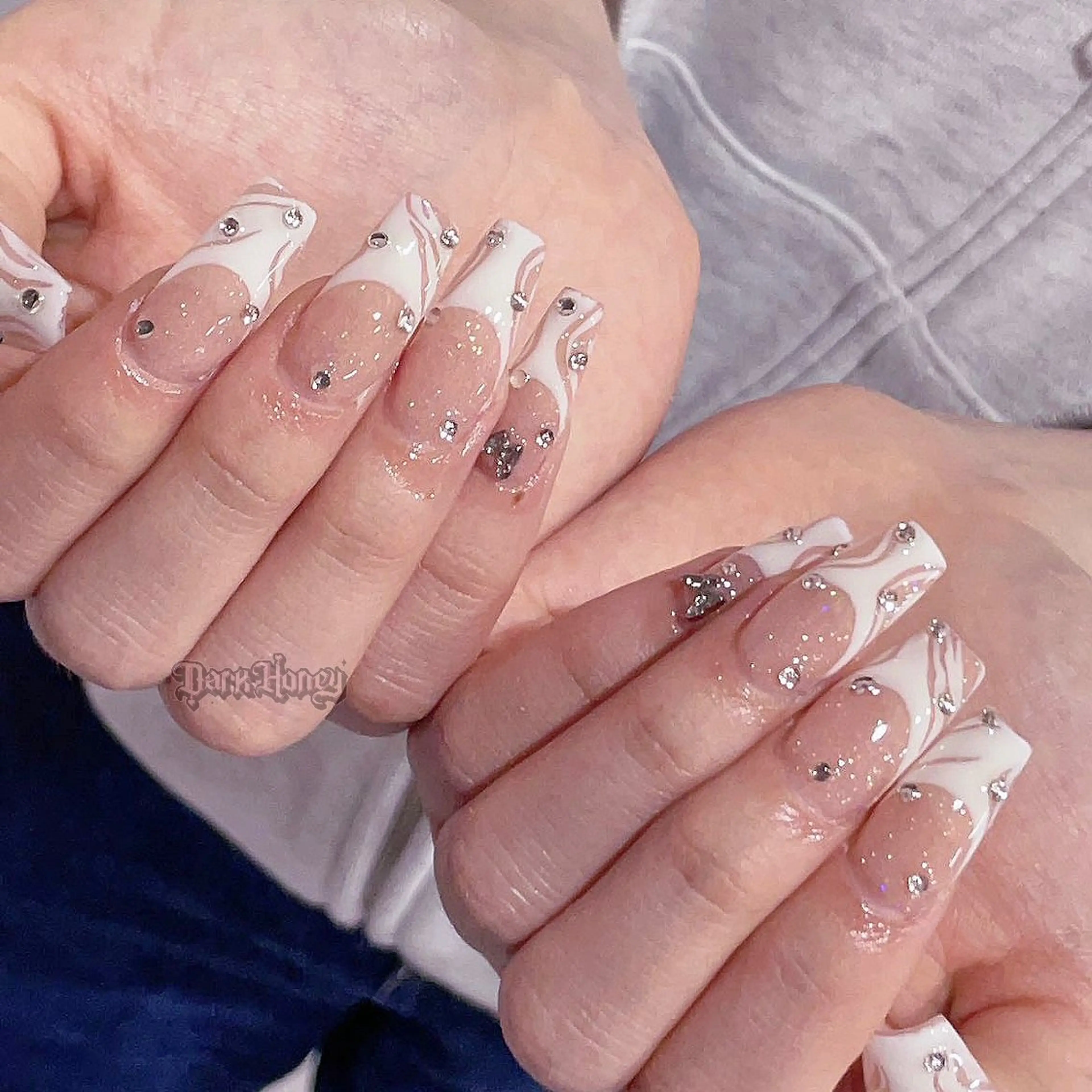 ネイル Dark honey スカルプ専門原宿店のネイルデザイン