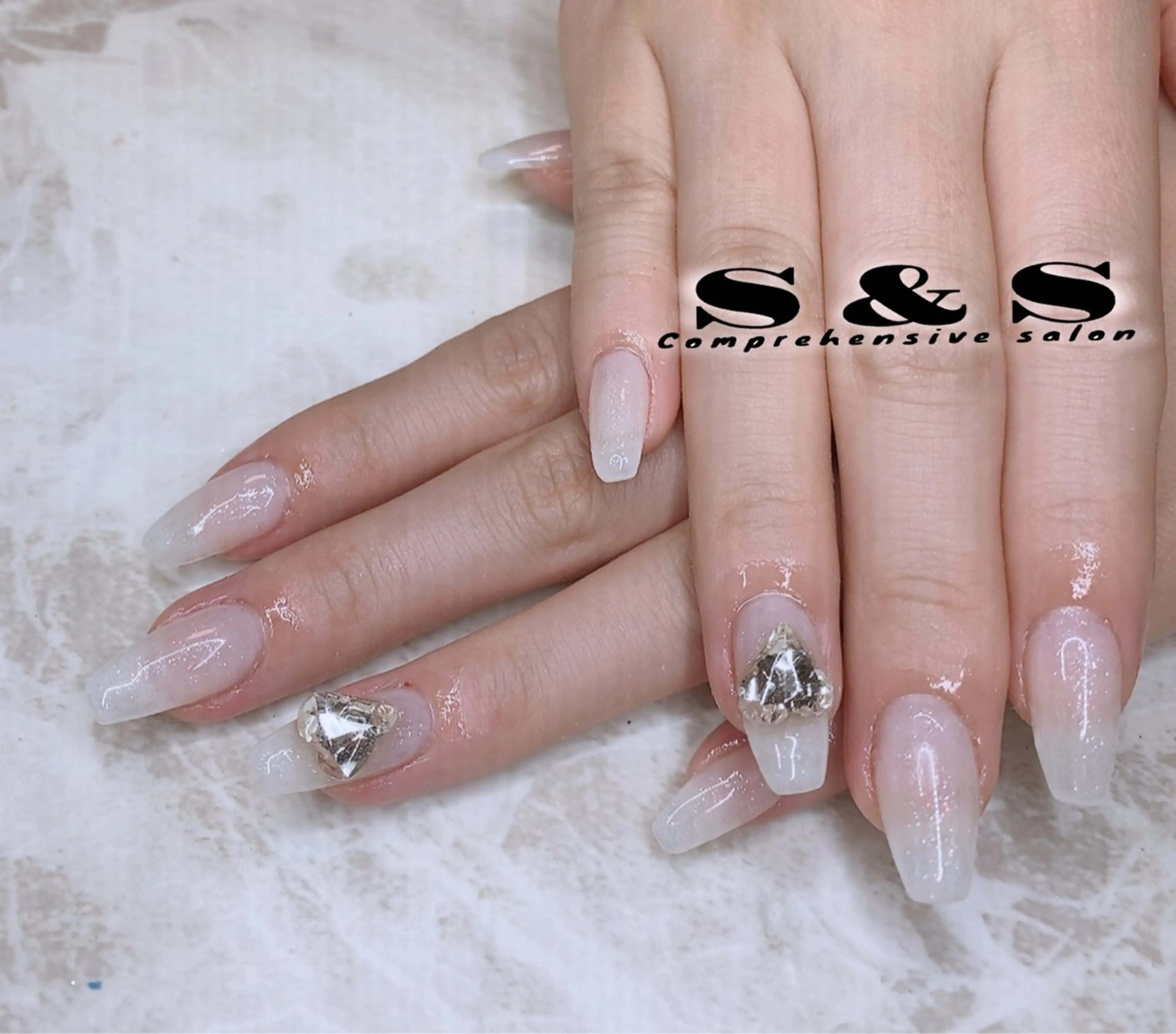 ネイル 長さ出し メンズネイル 持ち込み スカルプネイル S&S 村田小百合のネイルデザイン