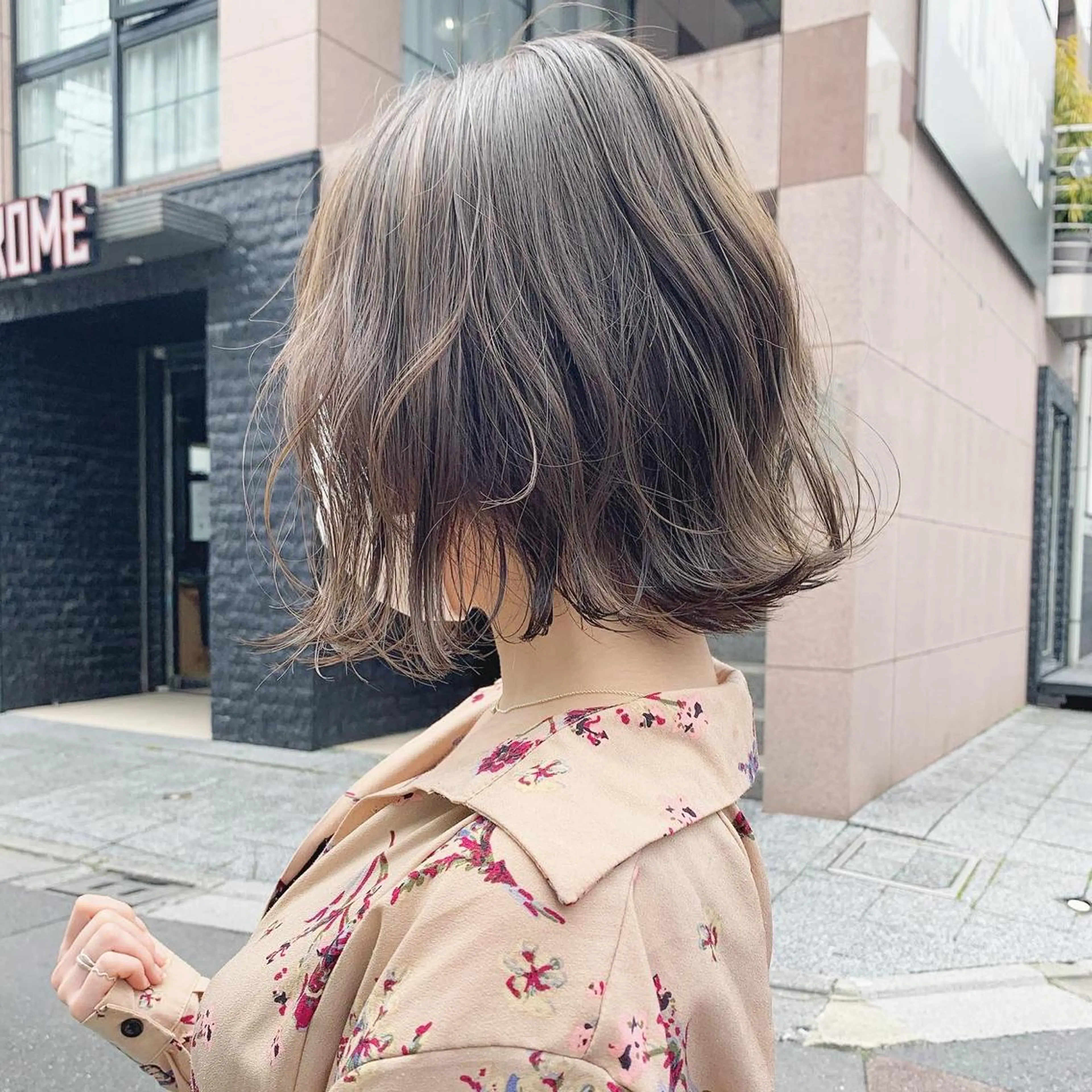 ミディアム カラー マツエク・マツパ ヘアカラー トリートメント ハイトーン&暗髪🔥 表参道二刀流マエダのヘアスタイル