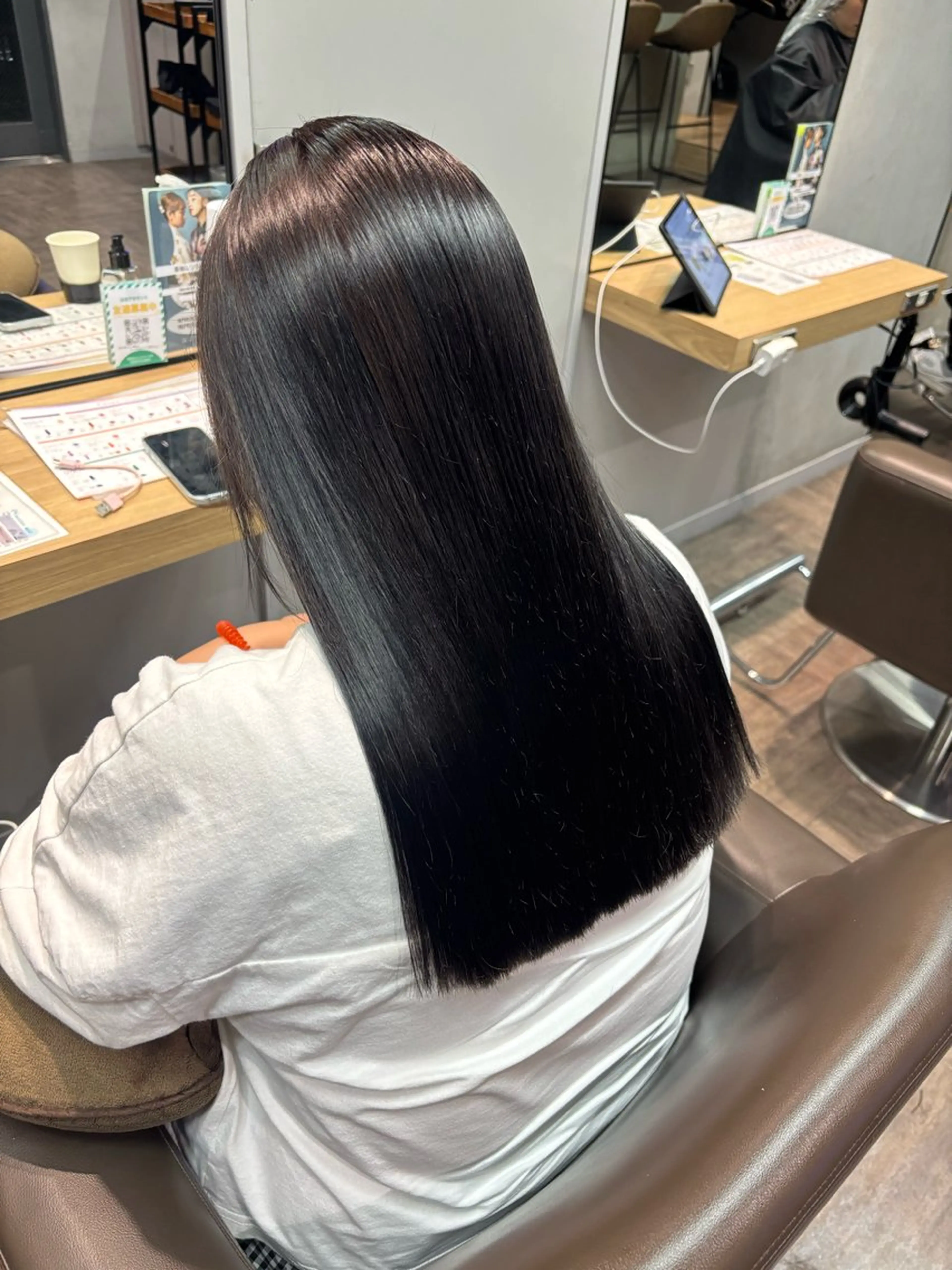 ロング 髪質改善 縮毛矯正 縮毛矯正 🎀縮毛矯正.暗髪 .艶髪🩶ちひろのヘアスタイル