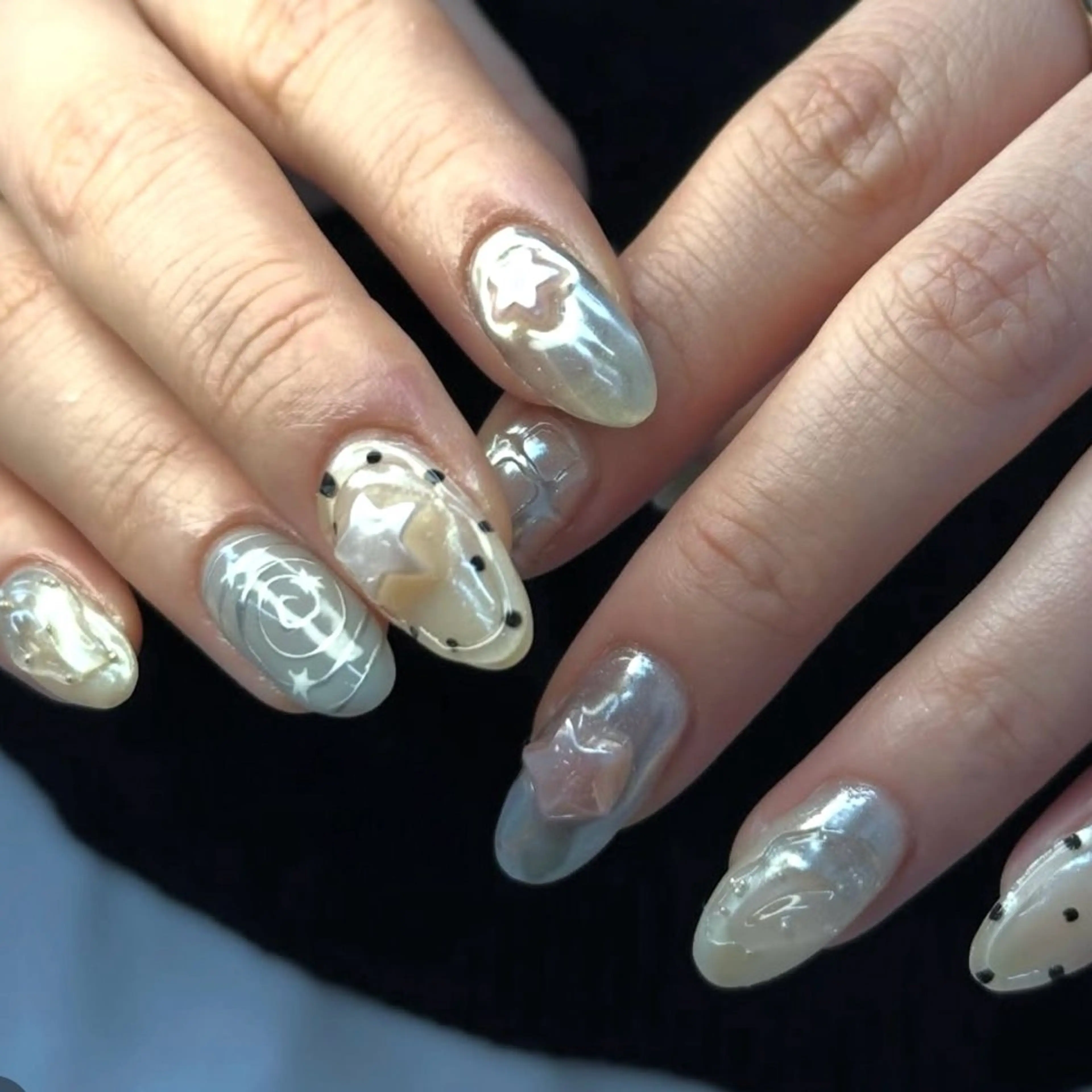 ネイル ハンドネイル フットネイル ゆびノさき +ikebukuroのネイルデザイン