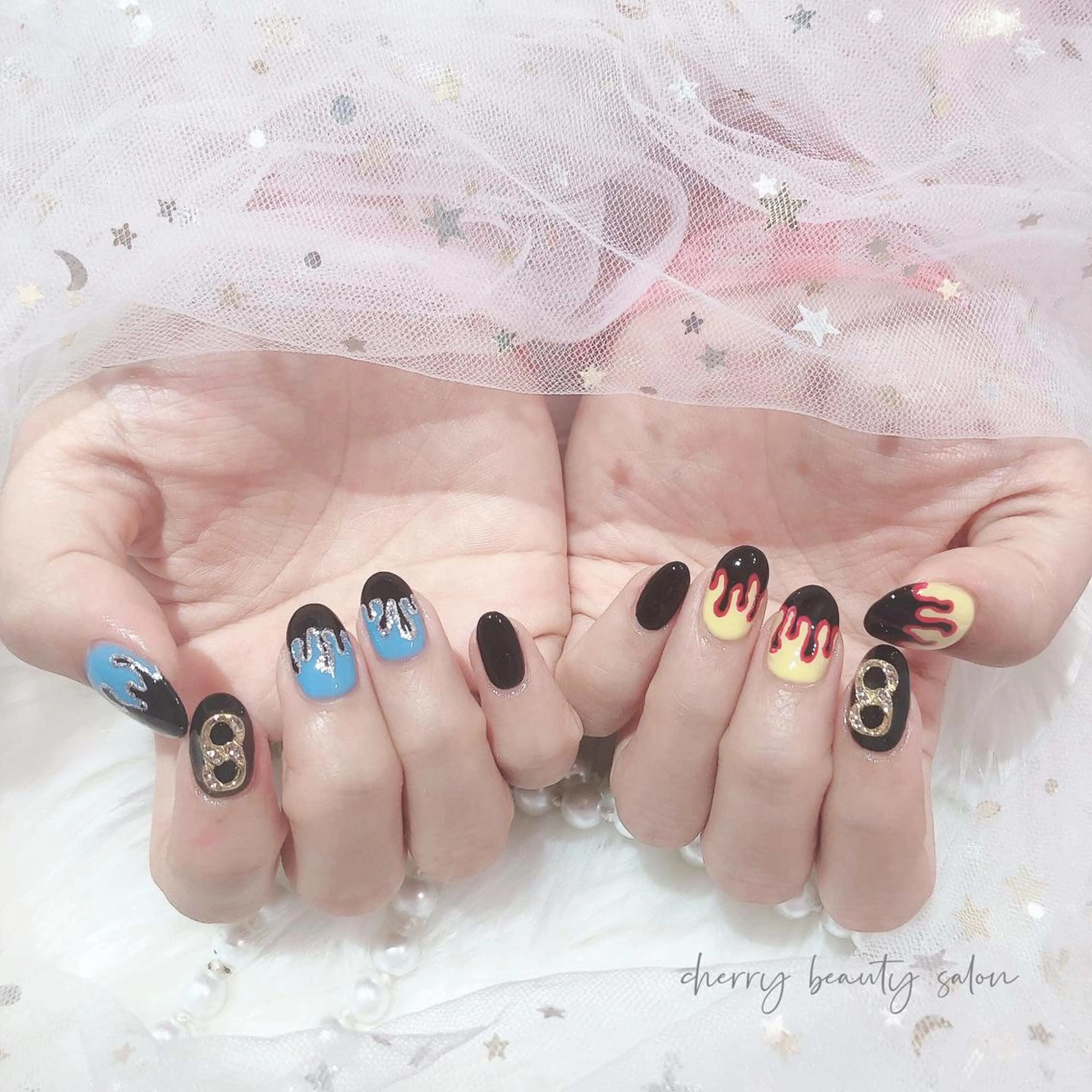ショート ネイル SAKURA 🍒のネイルデザイン