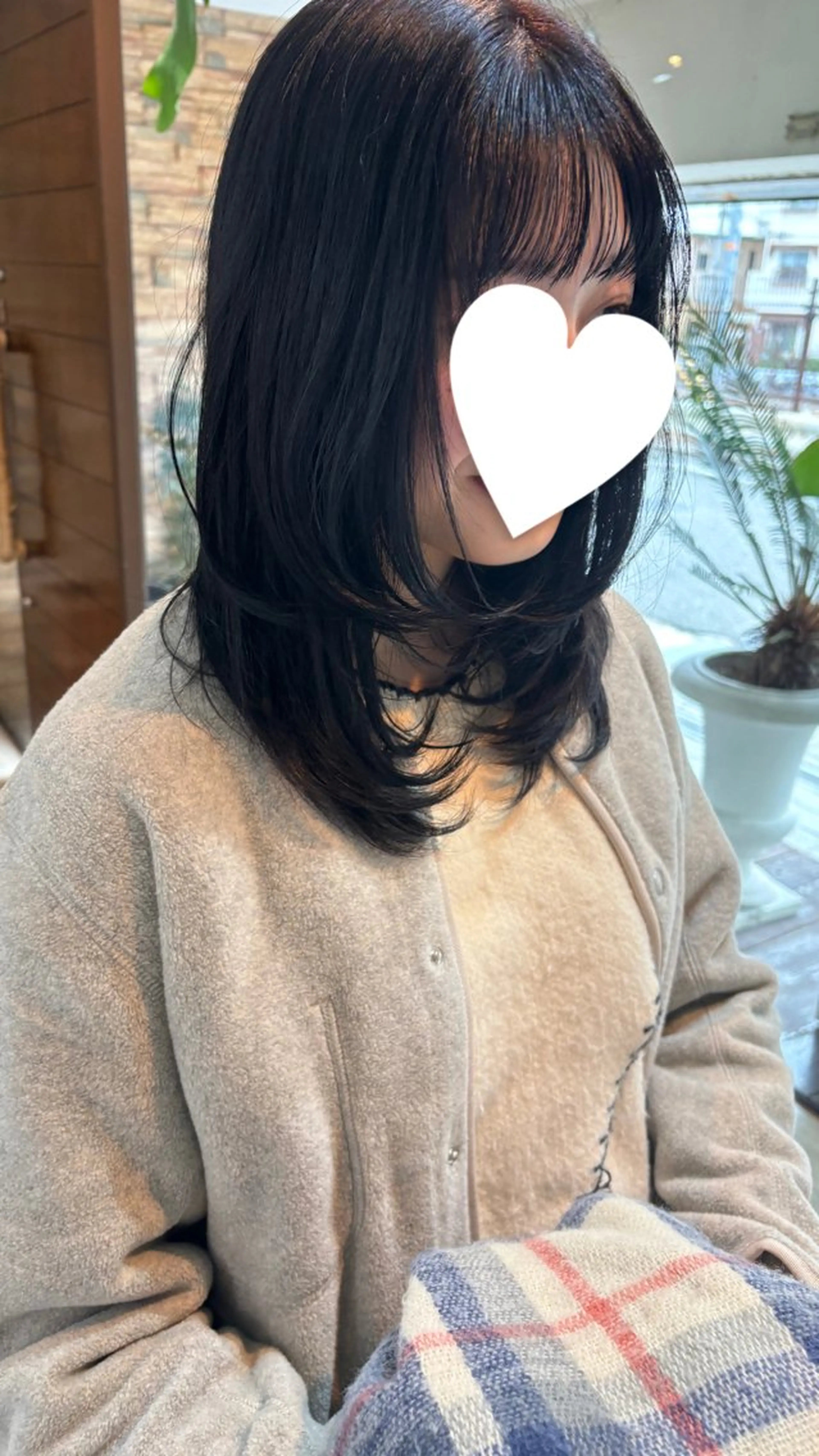 ミディアム 顔周りカット レイヤーカット 顔周りの似合わせ特化 井手麻梨栄のヘアスタイル