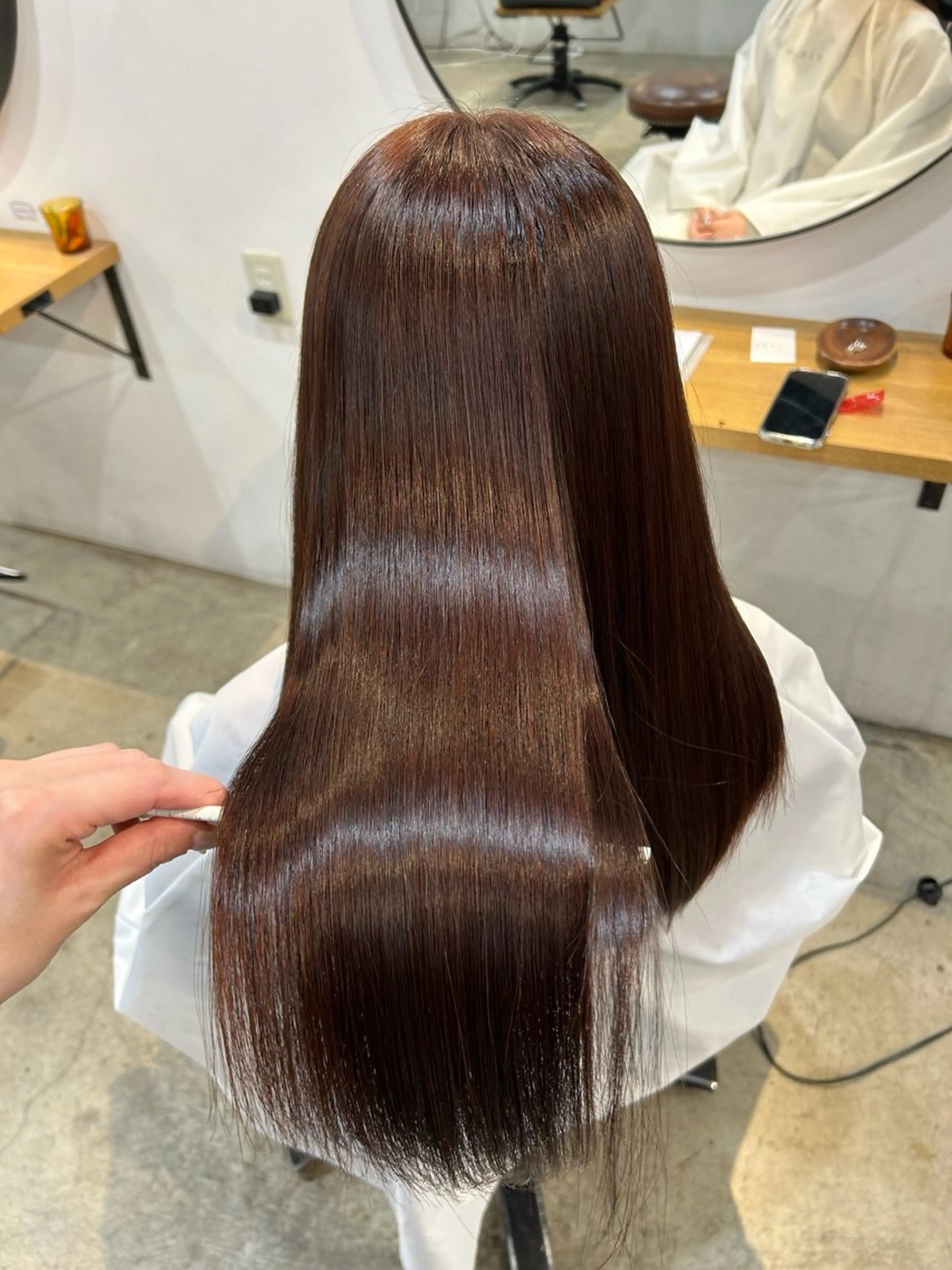 ロング 酸性ストレート 透明感カラー/ 髪質改善✨️💞萌愛のヘアスタイル