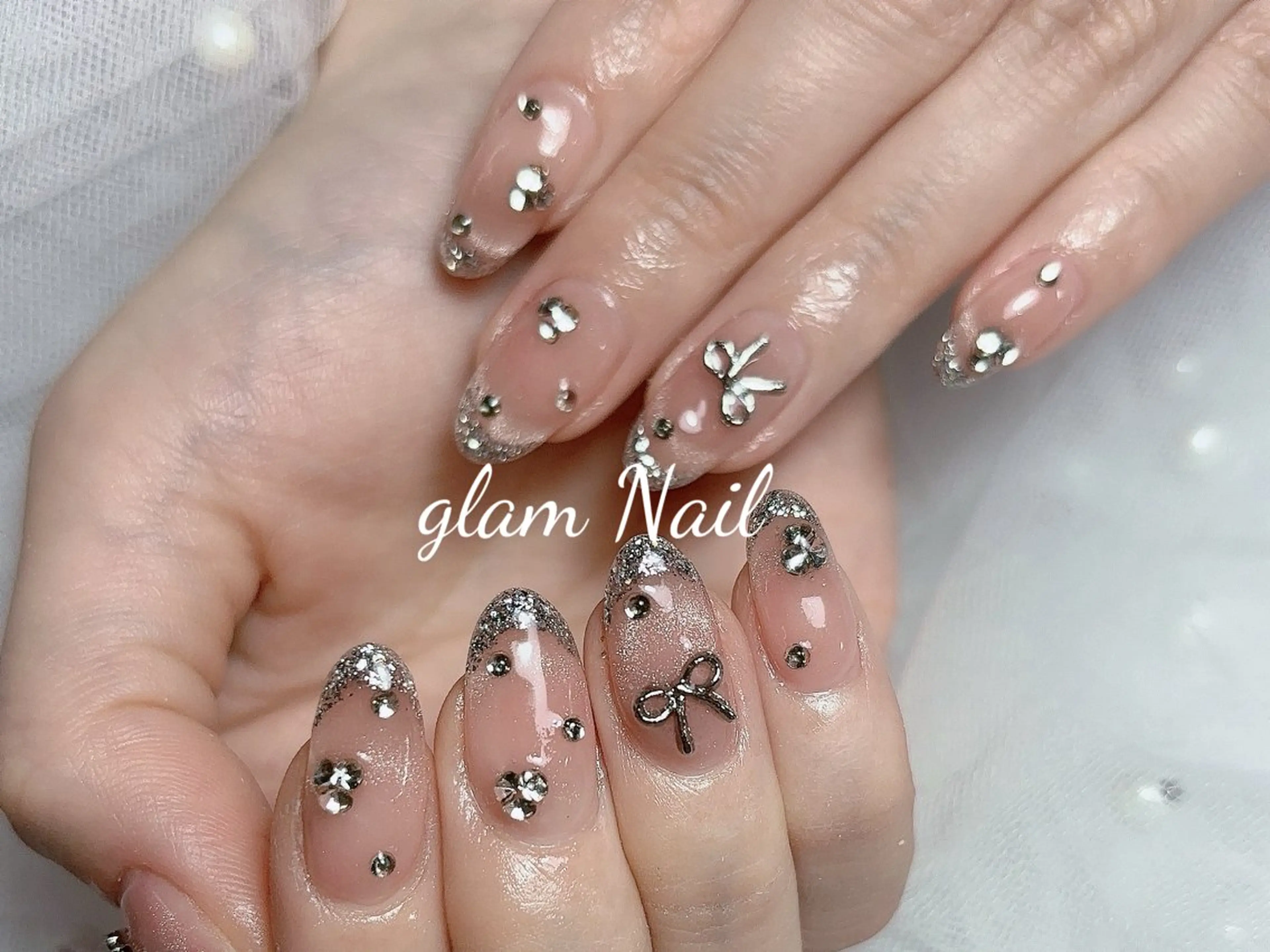 ネイル ハンドネイル エツメ💅 長さだし🎀デザインのネイルデザイン