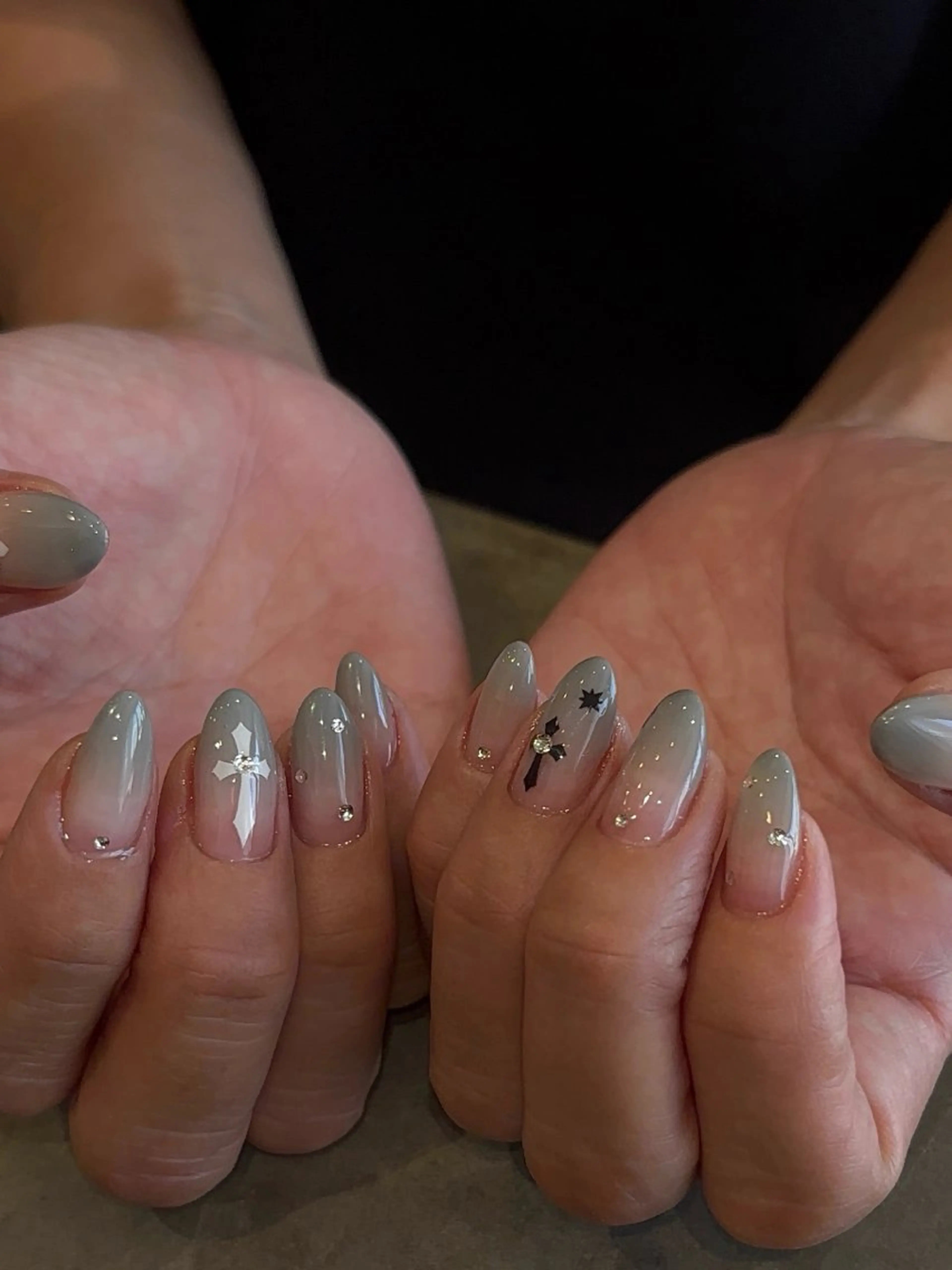 ケア込み🤎グラデーションネイル💅🏽✨オフ別途¥550の写真