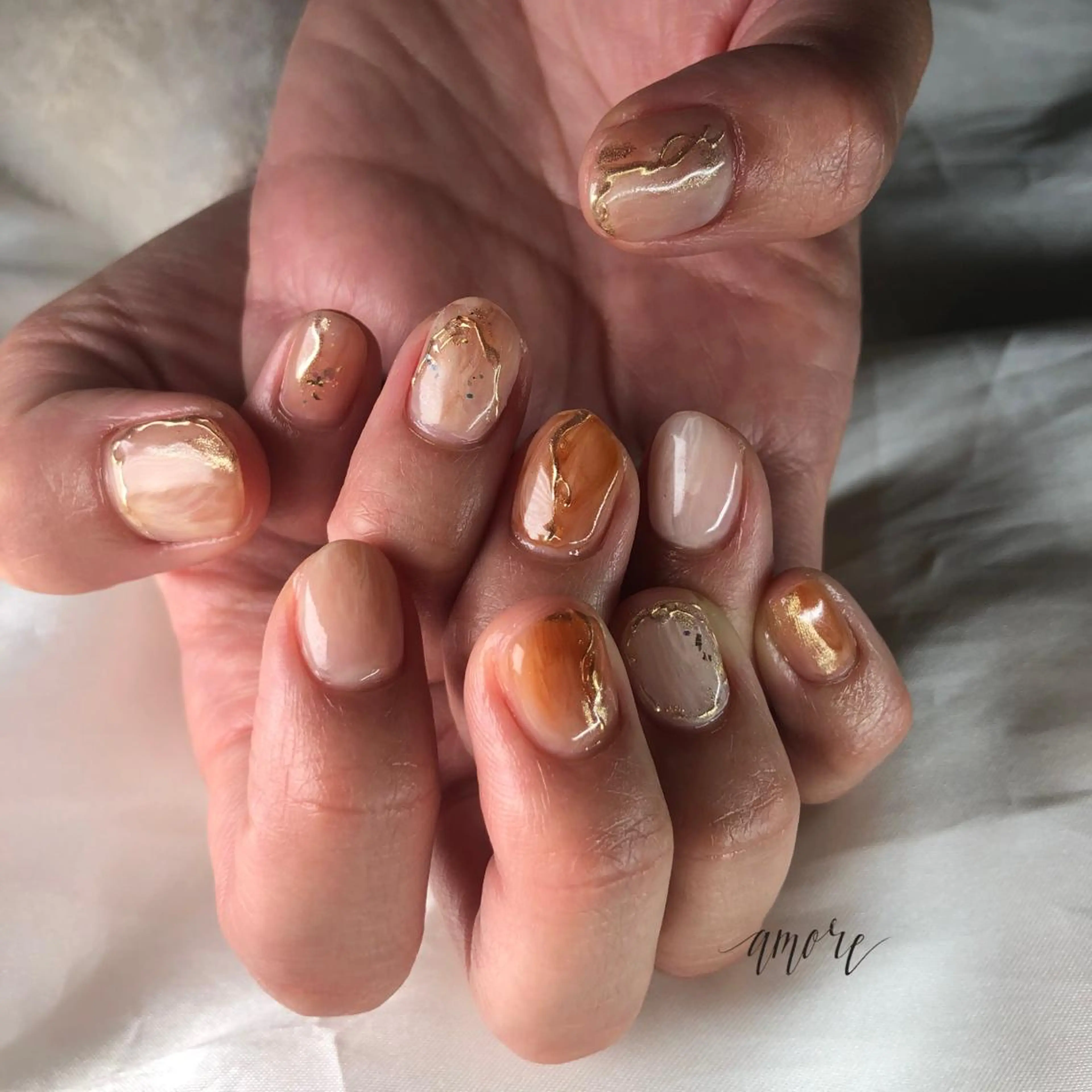 ネイル ジェルネイル 氷ネイル・うるうるネイル キラキラネイル マグネットネイル ミラーネイル You kyehwaのネイルデザイン