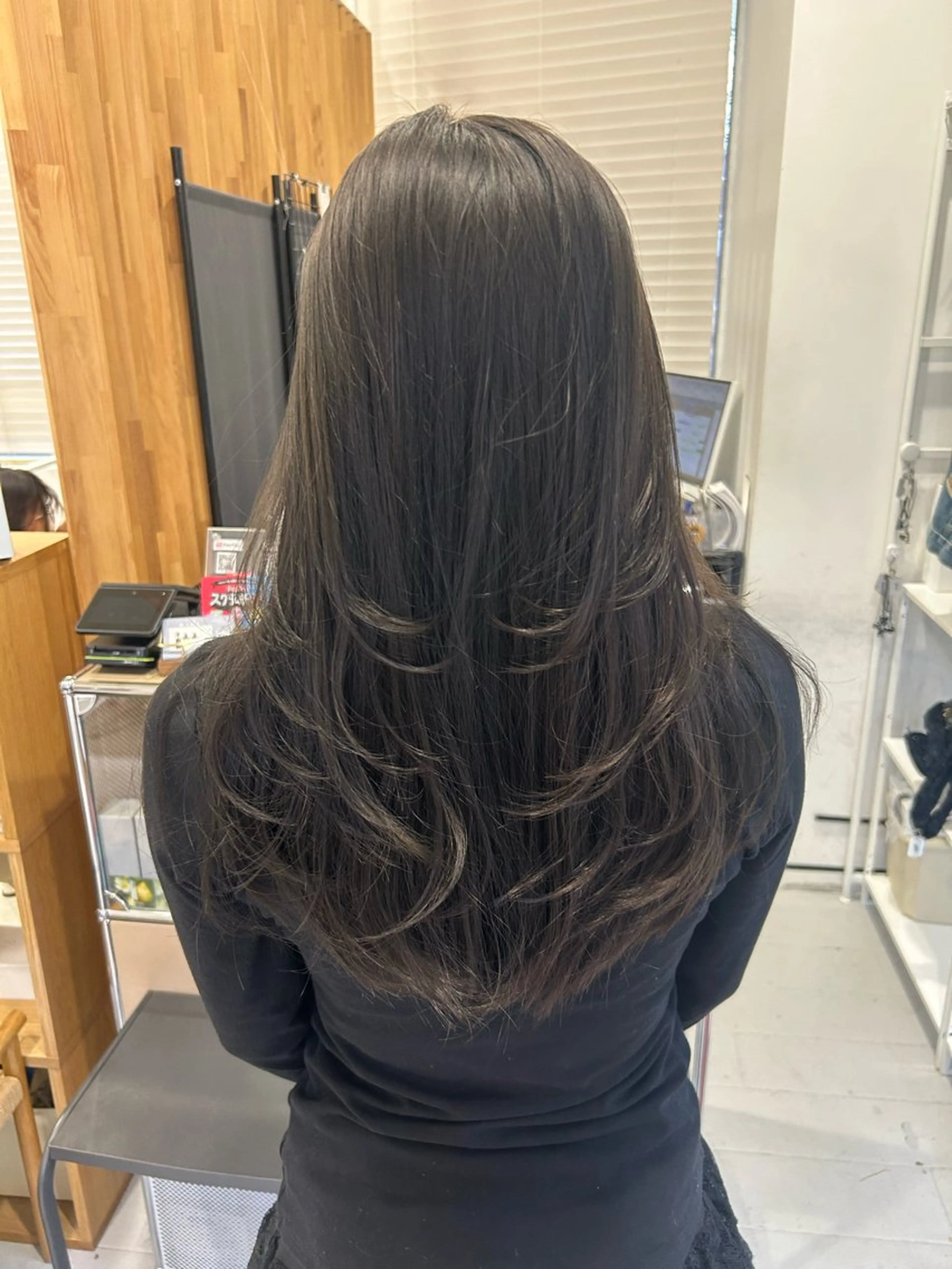 ロング カット 韓国ヘア ‎⟡.·KANA🐥のヘアスタイル