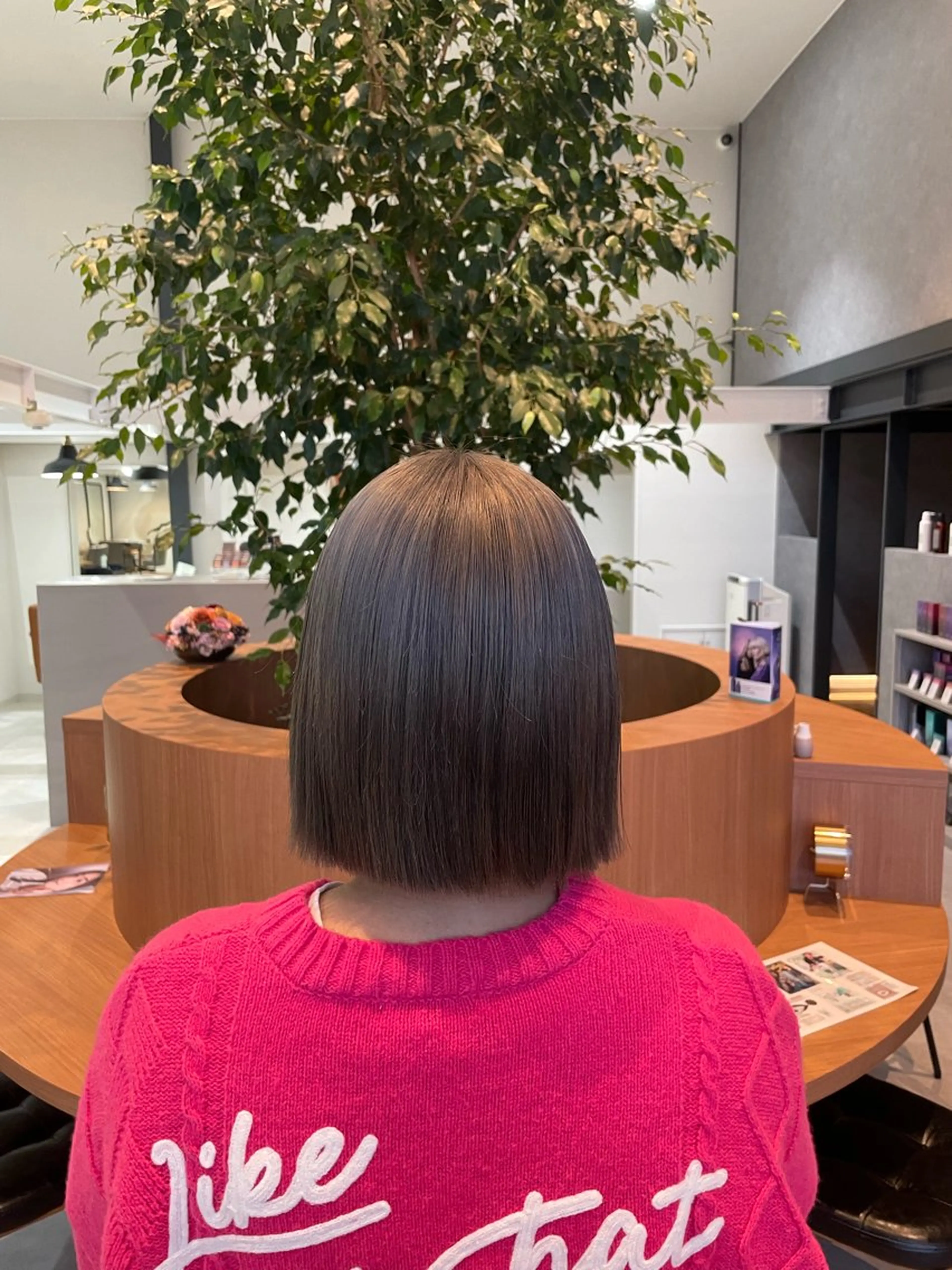 ショート カラー ブリーチ カット ヘアカラー ayaka |トレンドヘアのヘアスタイル