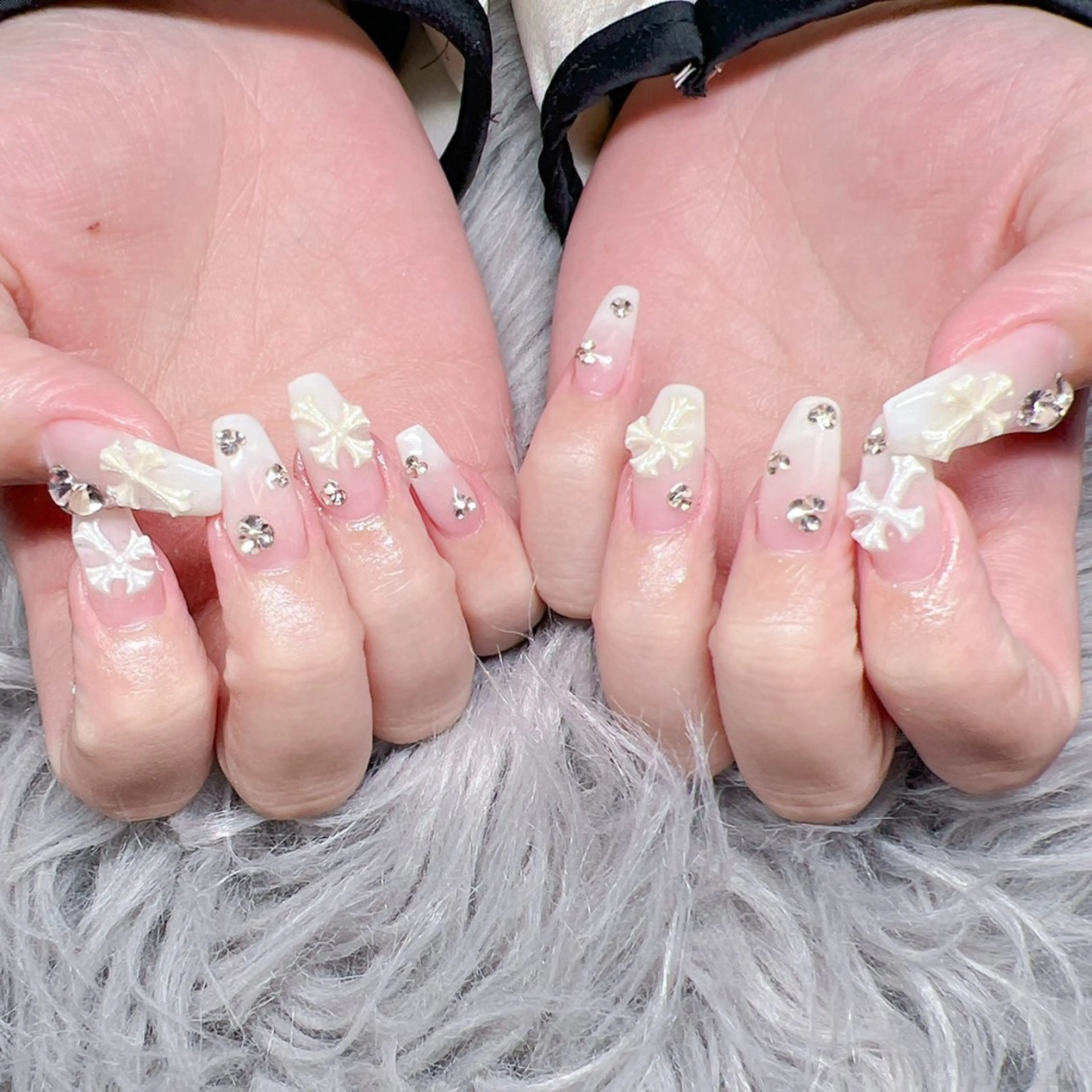 ネイル 個室ネイルサロンDolly Girl〜ドーリーガール〜所属・DollyGirl KYOKOのネイルデザイン