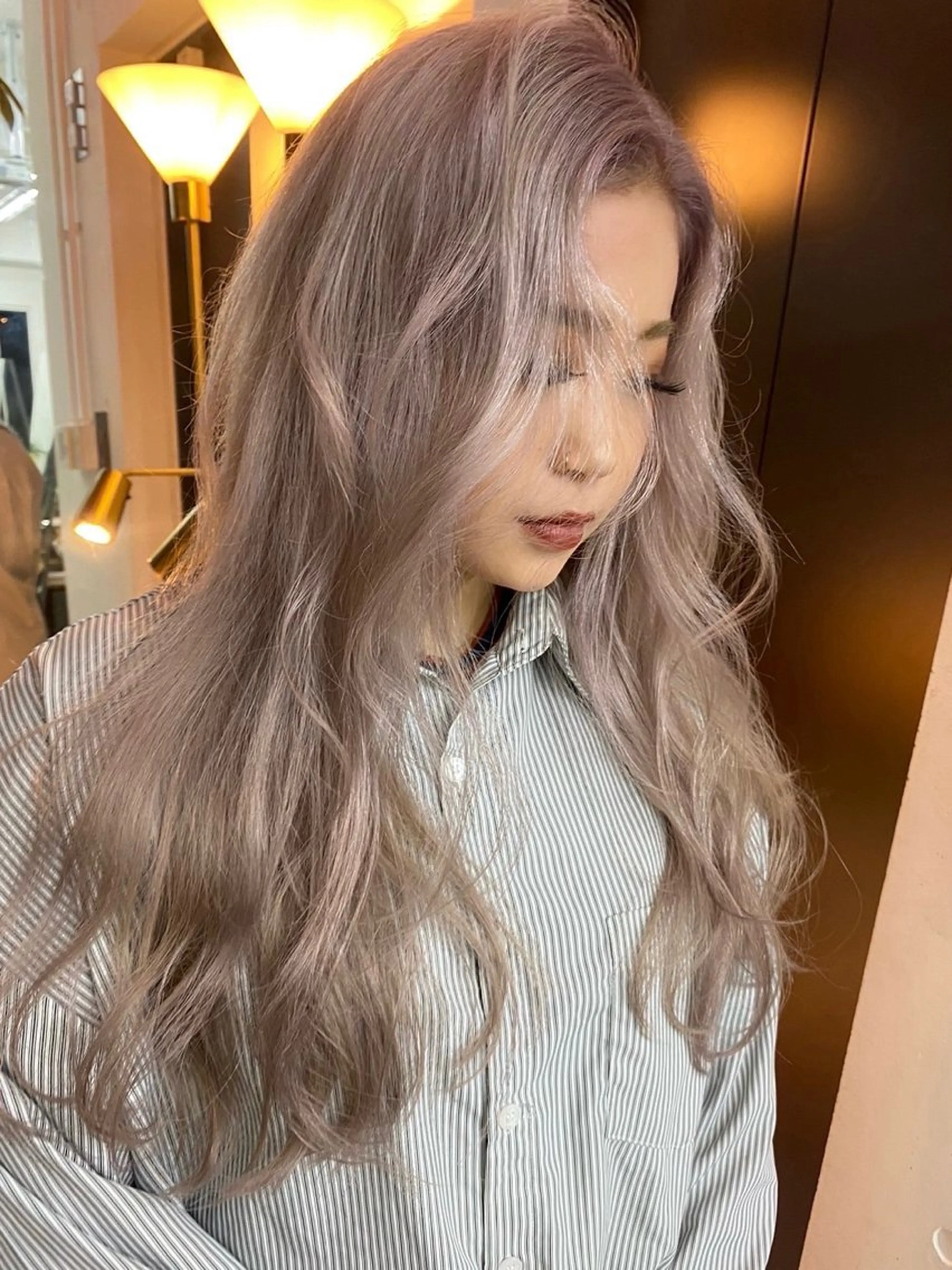 セミロング ヘアカラー LOWE所属・🌼透明感ヘア🌼 arisaのヘアスタイル