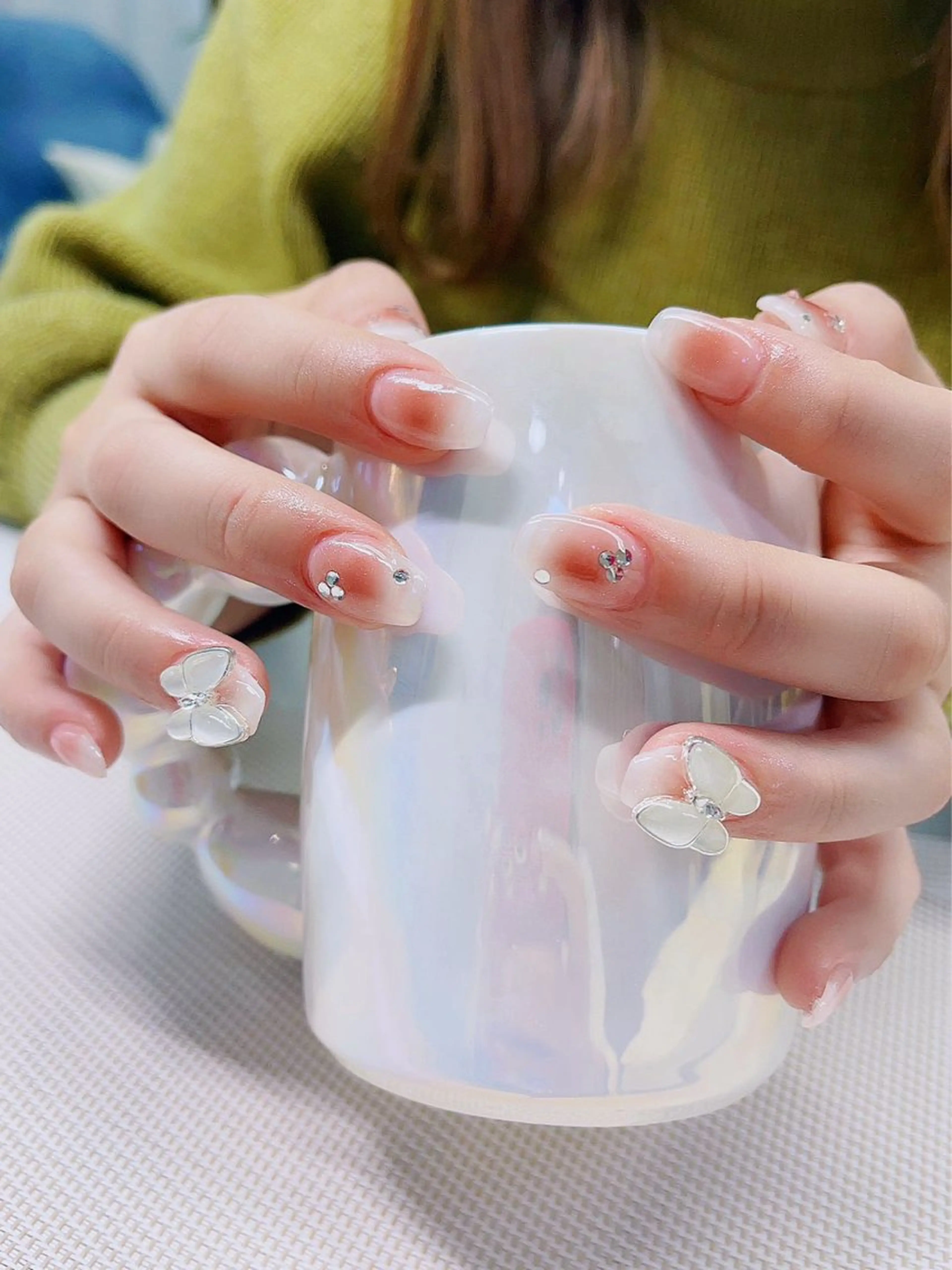 ネイル ルアナネイルサロン所属・ルアナネイル サロンのネイルデザイン