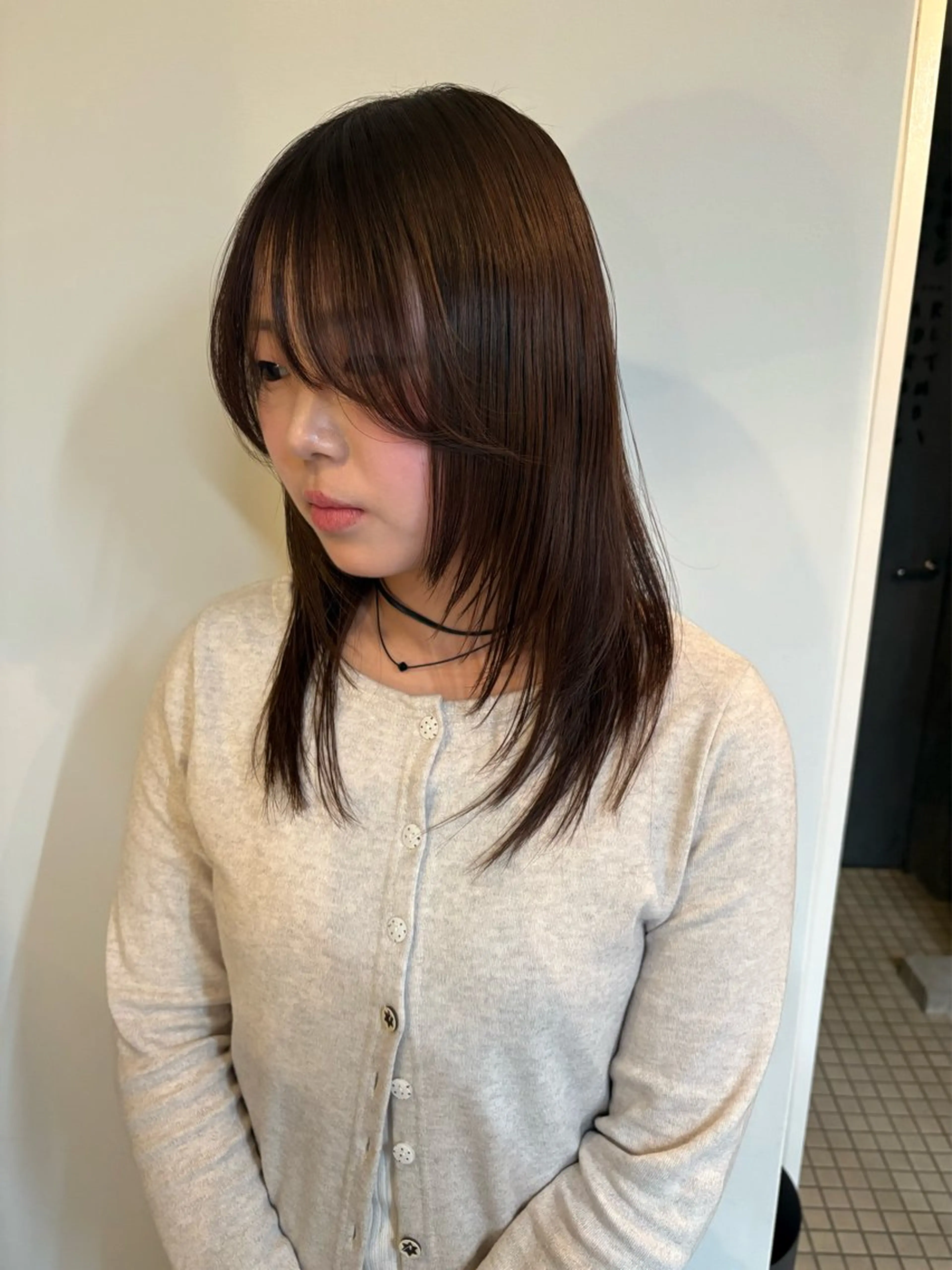 セミロング ハッシュカット カット person♡kii マオのヘアスタイル